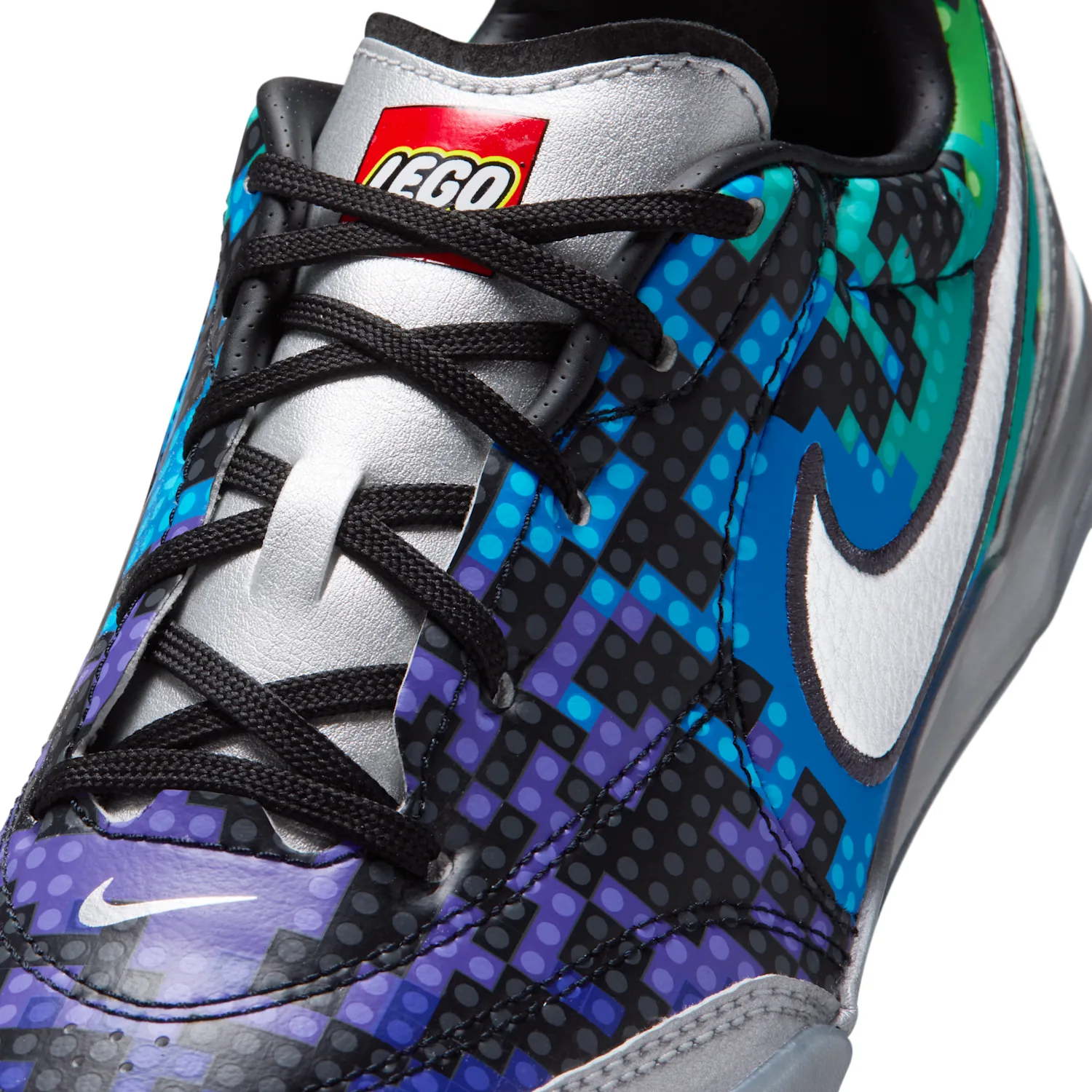 Nike Jr. Streetgato x LEGO® Collection image 9