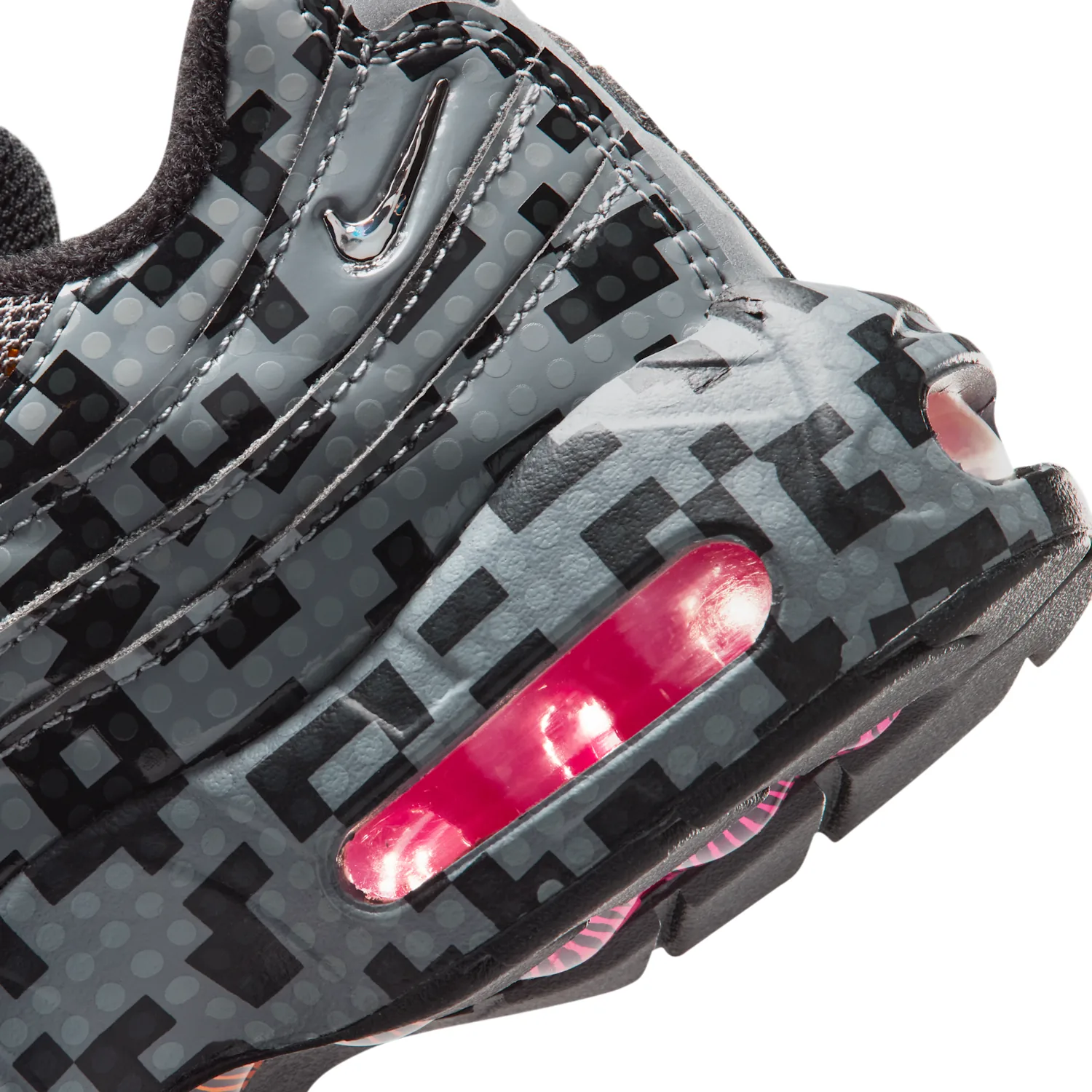 Nike Air Max 95 x LEGO® Collection image 10