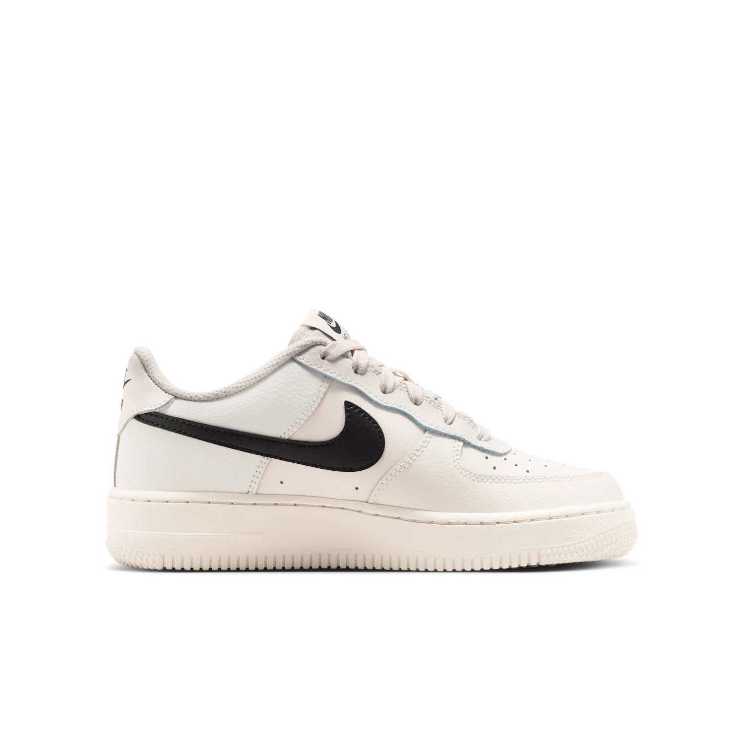 Nike Air Force 1 Essential+ image 3
