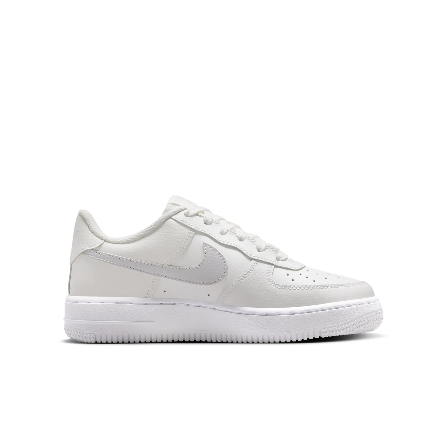 Nike Air Force 1 Essential+ image 3