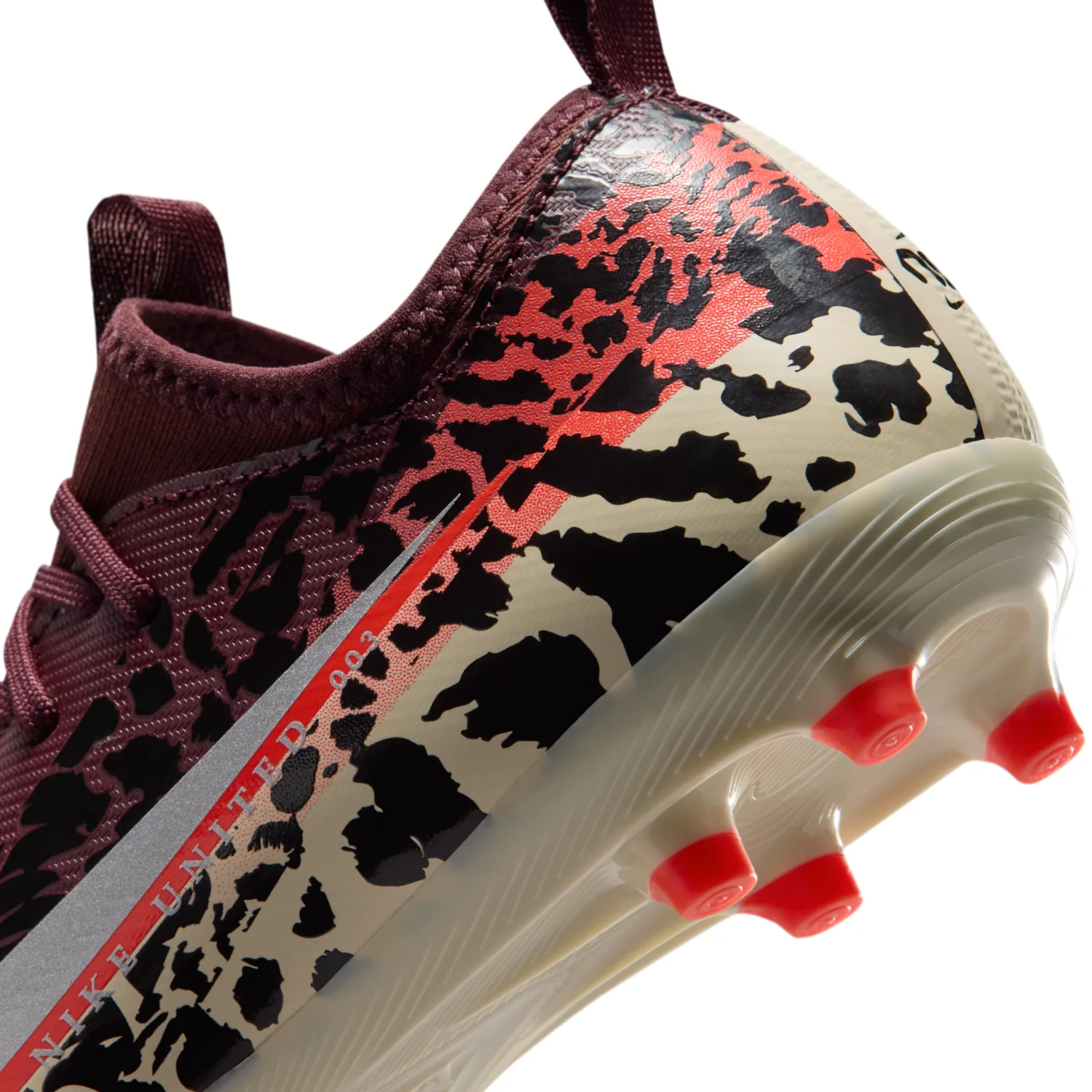 Nike United Jr. Mercurial Vapor 16 Academy image 9