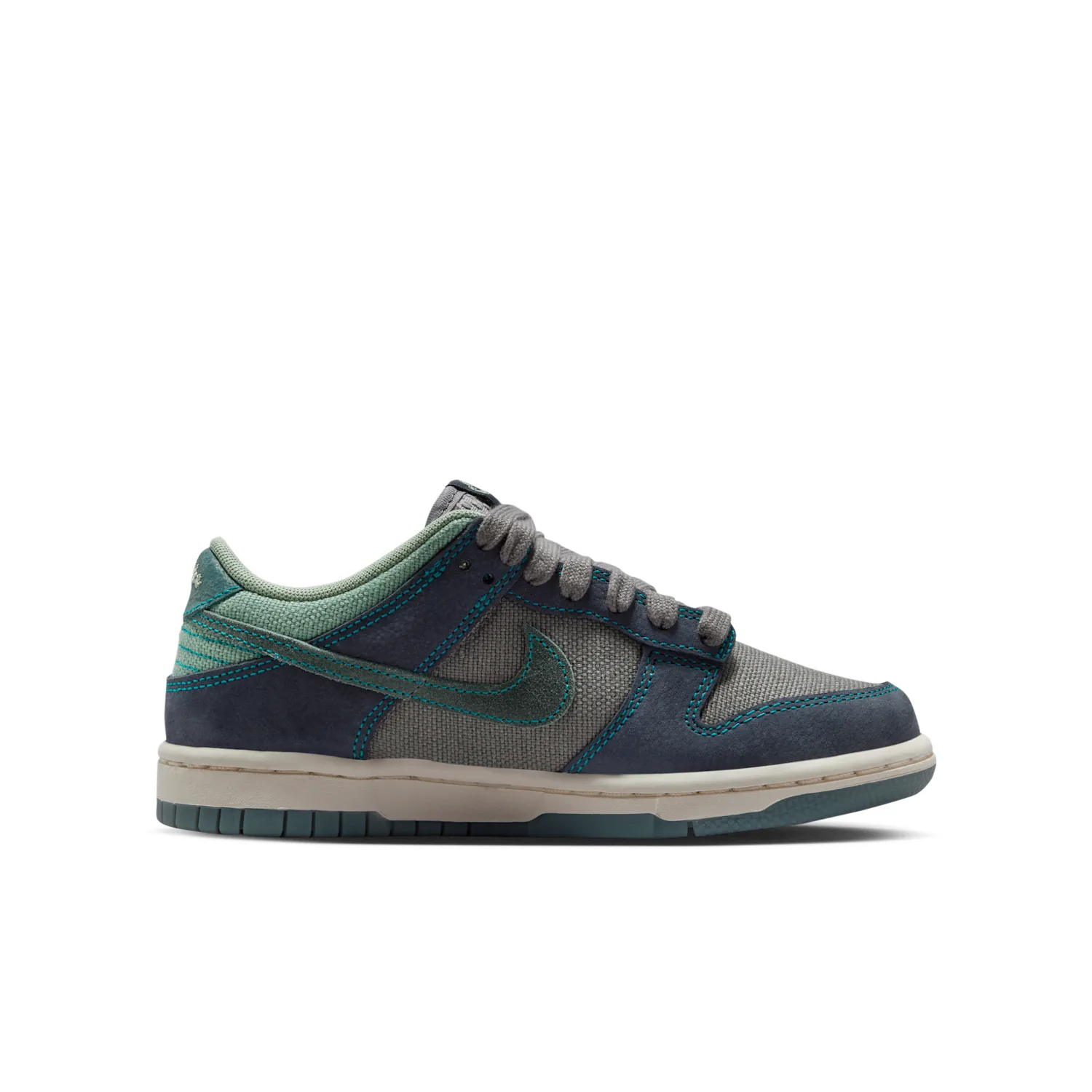 Nike Dunk Low LV8 1 image 3