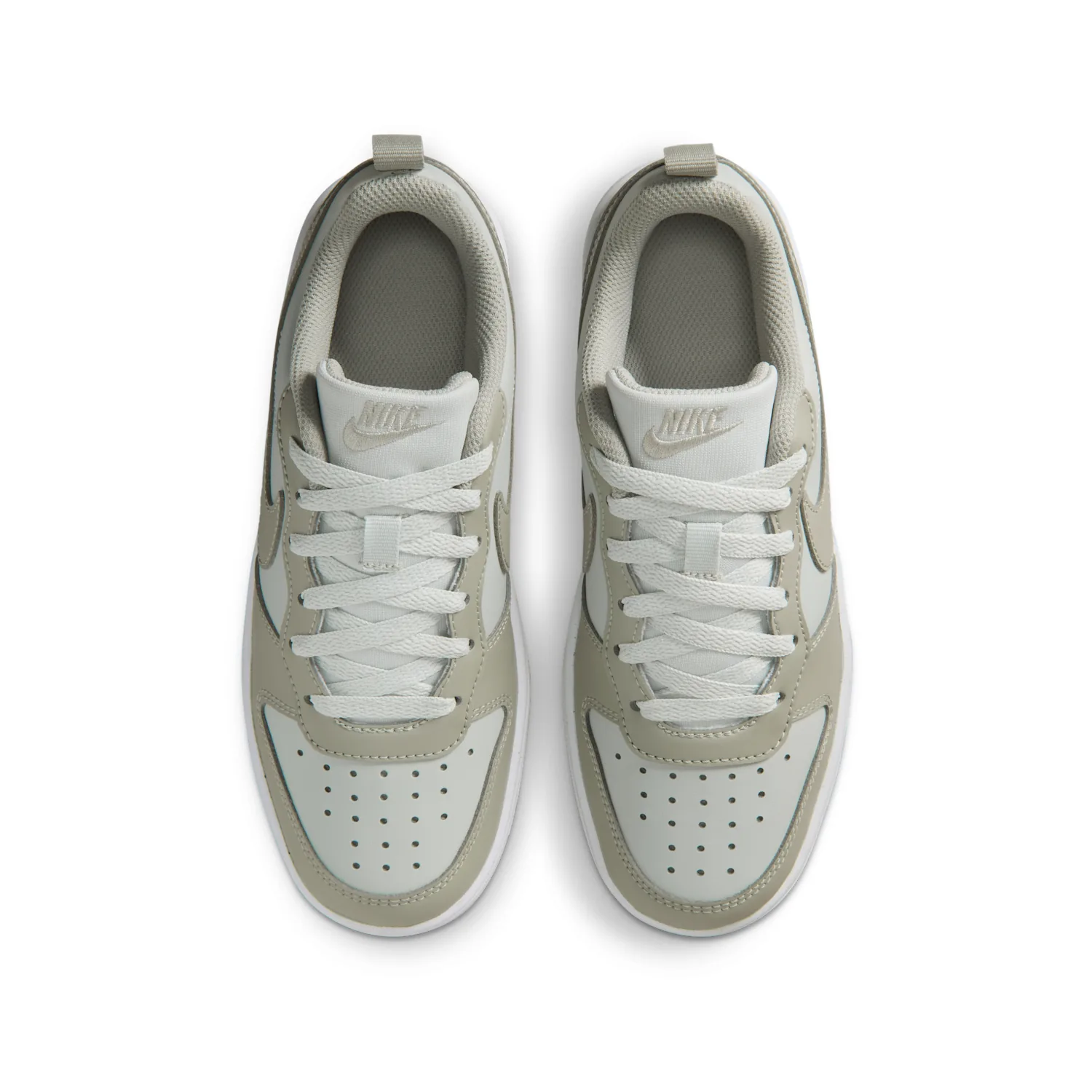 Nike Court Borough Low image 4