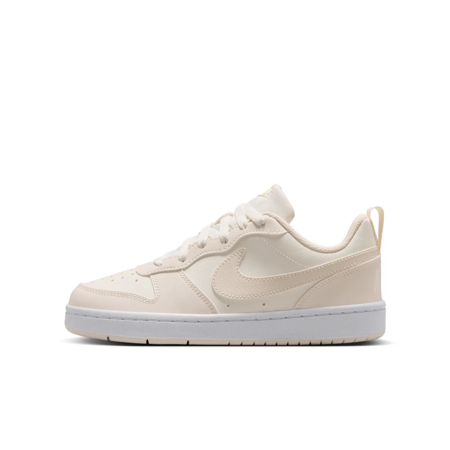Nike Court Borough Low