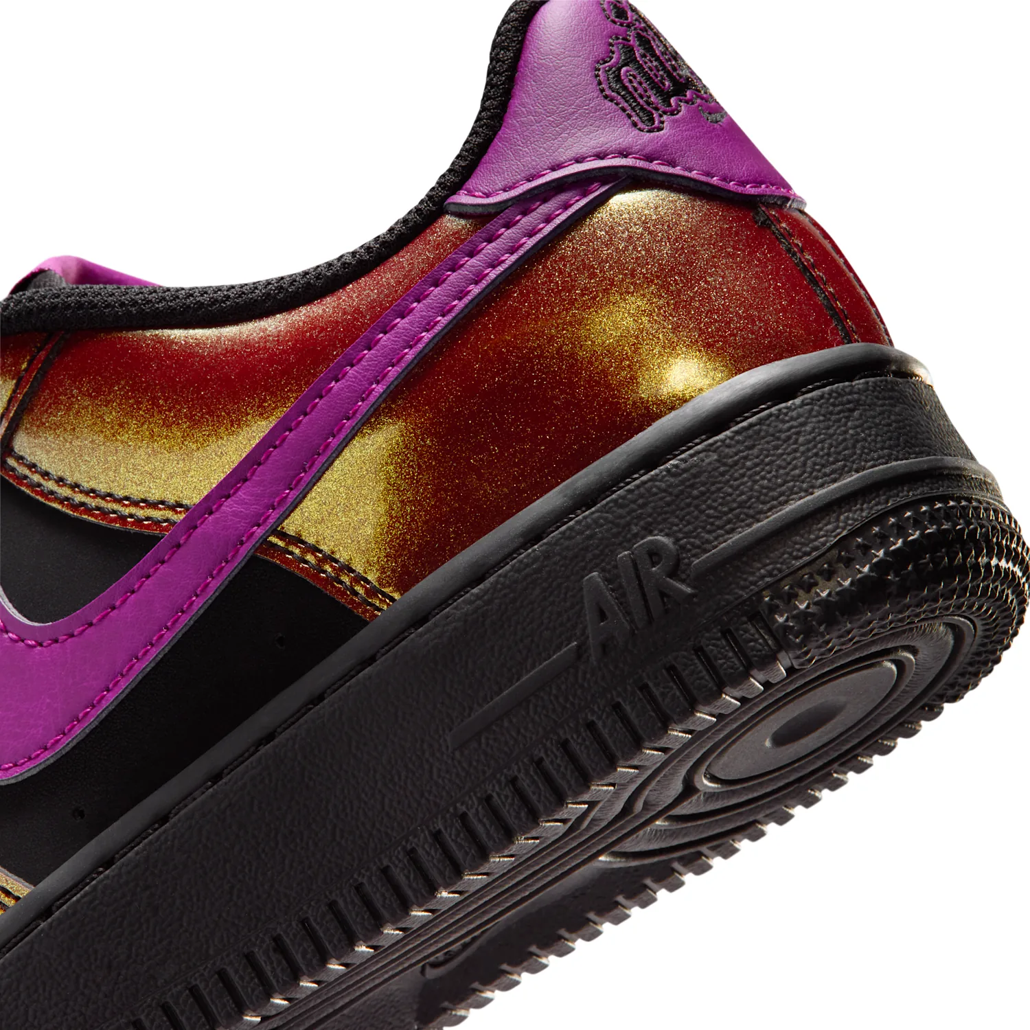Nike Air Force 1 LV8 image 8