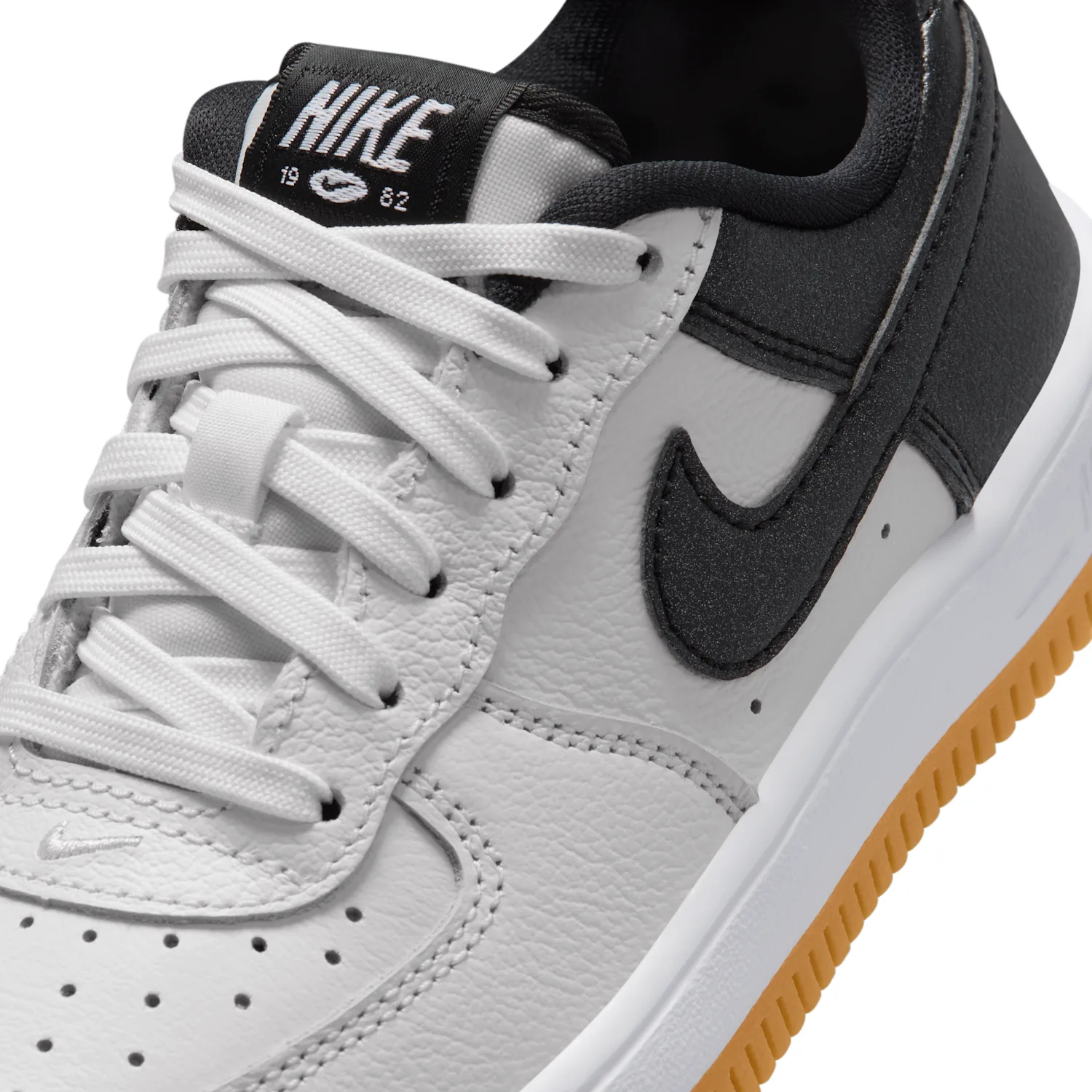Nike Force 1 Low LV8 5 image 7