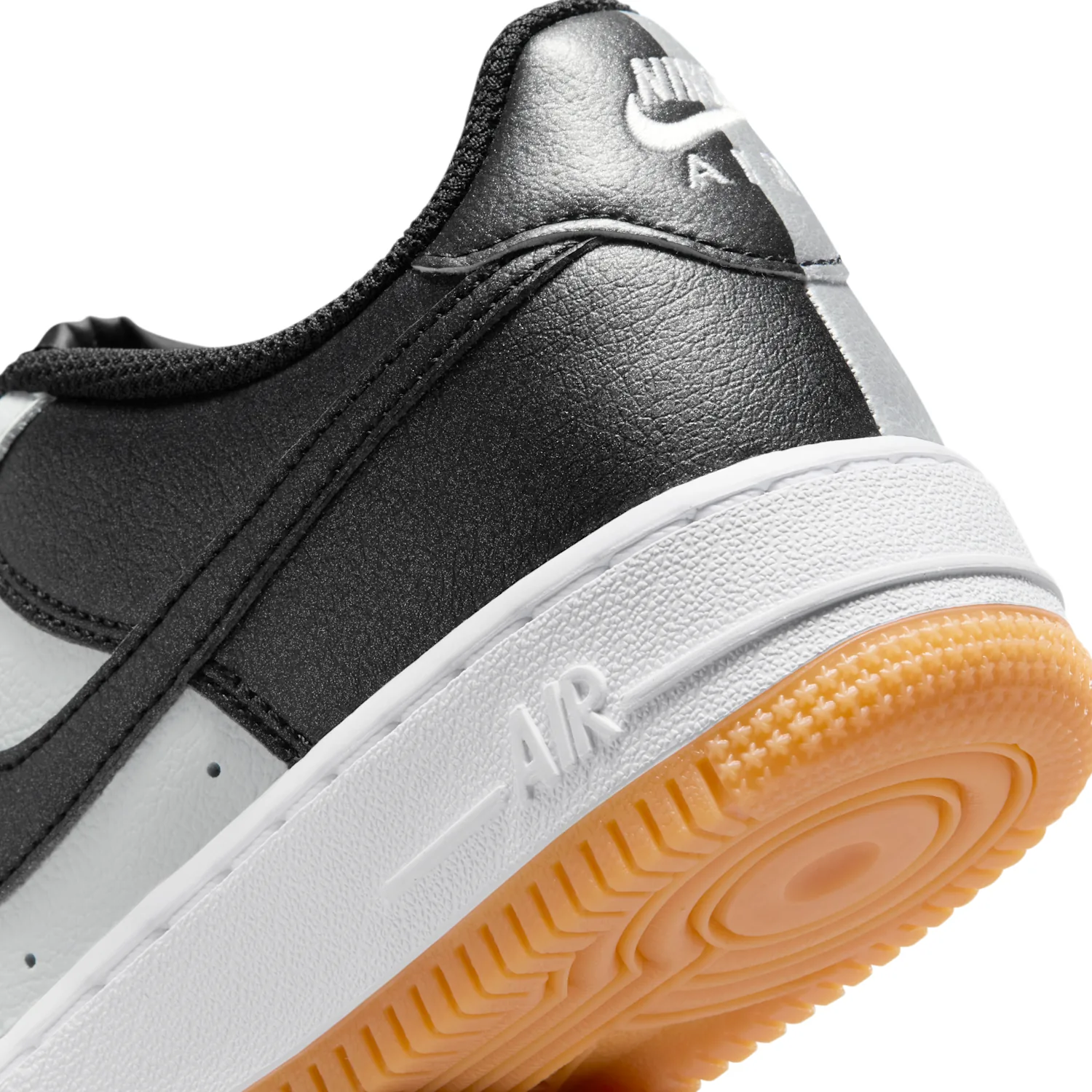 Nike Air Force 1 LV8 image 8