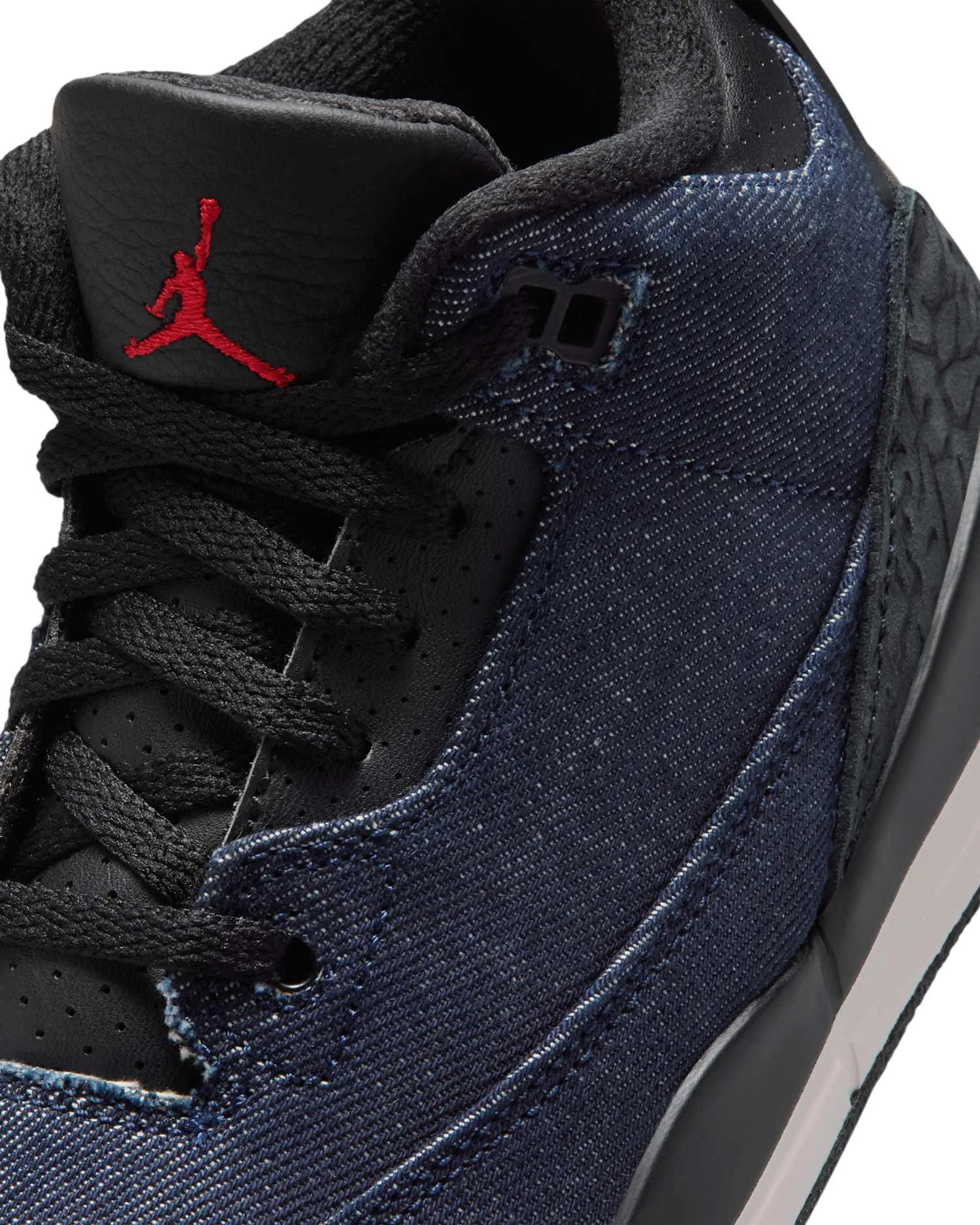 Air Jordan 3 x Levi's® "Indigo and Gym Red" image 10