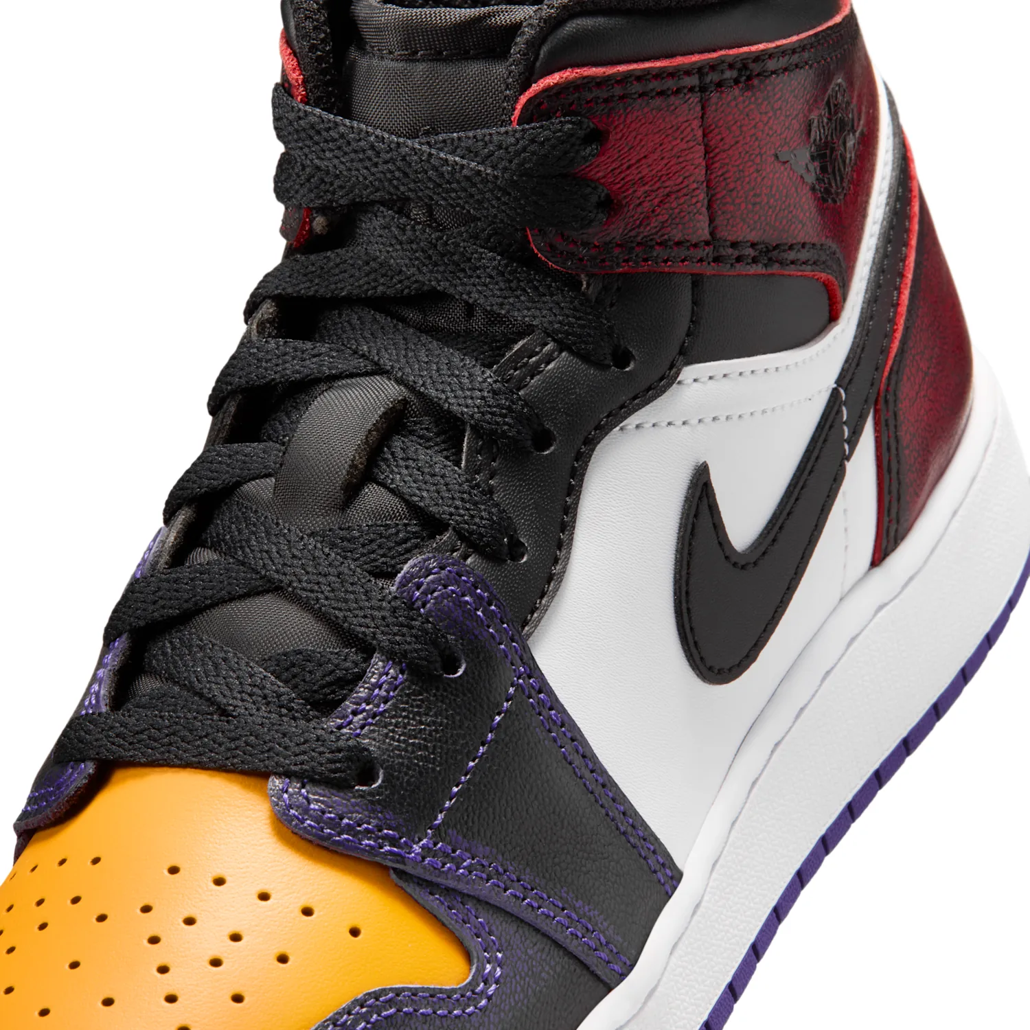Air Jordan 1 Mid SE image 7