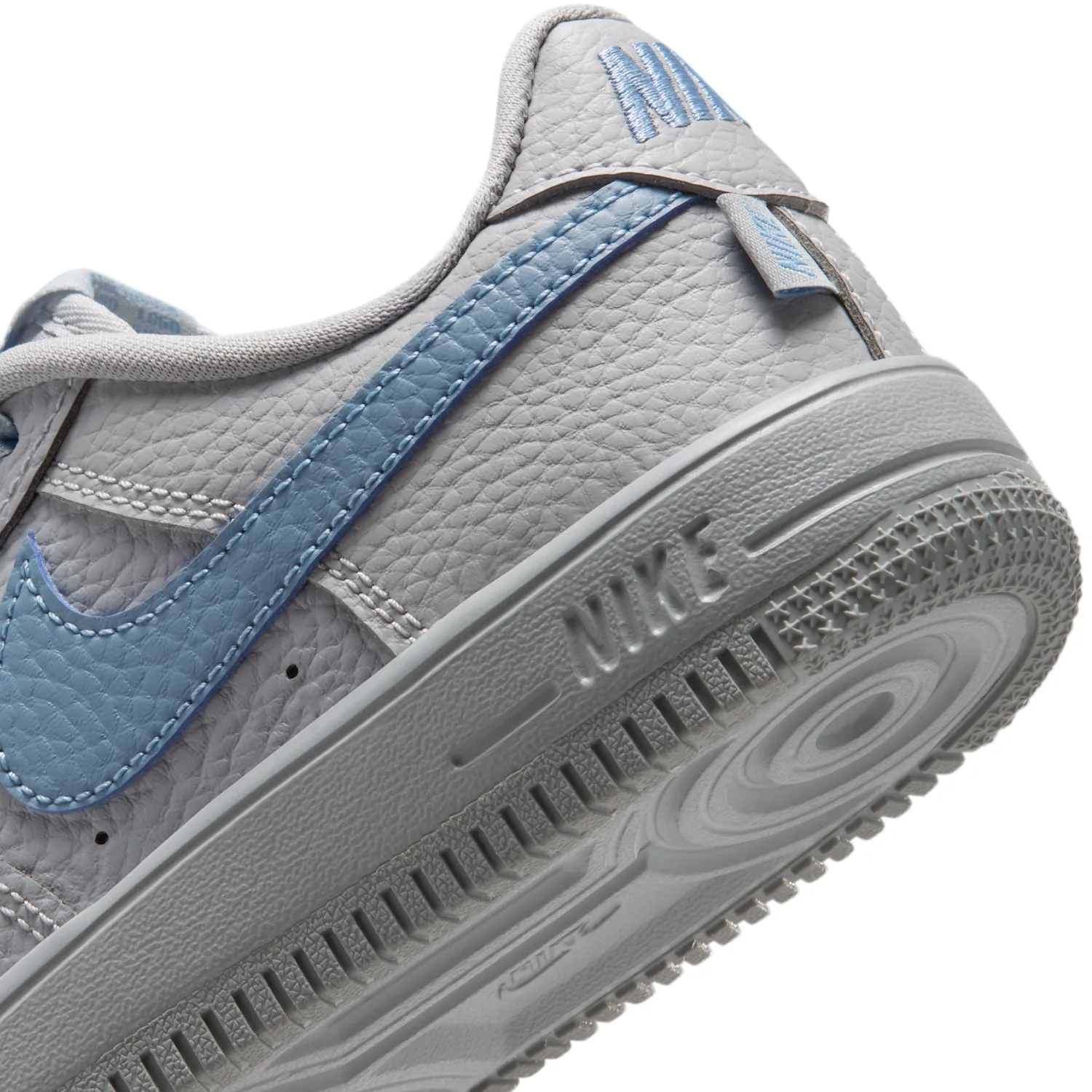 Nike Force 1 Low image 8
