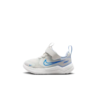 Nike Cosmic Runner