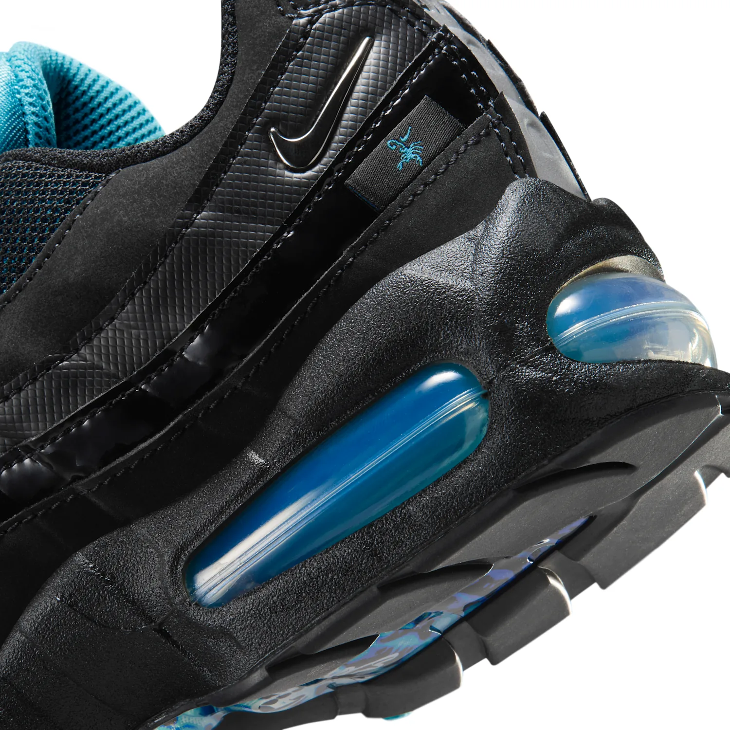 Nike Air Max 95 SE image 8