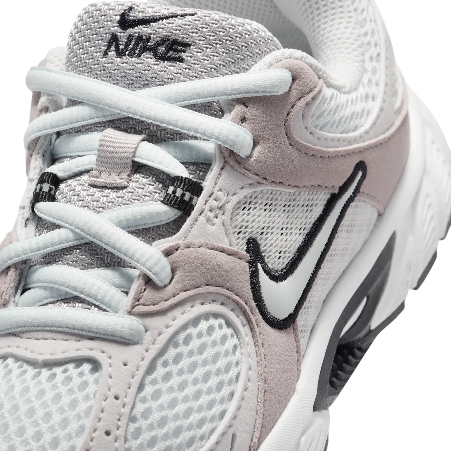 Nike V5 RNR Suede image 7
