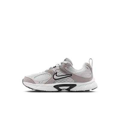 Nike V5 RNR Suede