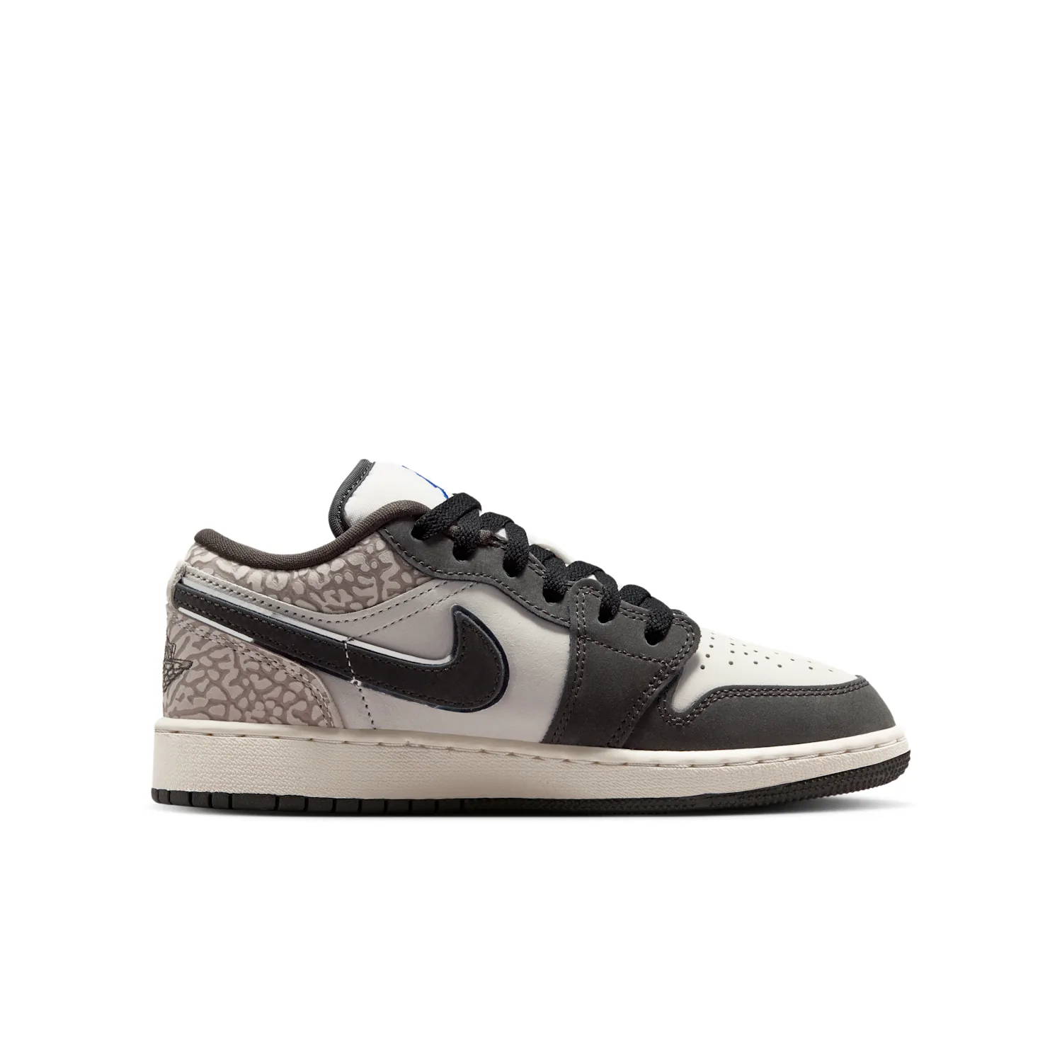 Air Jordan 1 Low SE image 3