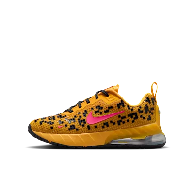 Nike Air Max Phoenix x LEGO® Collection