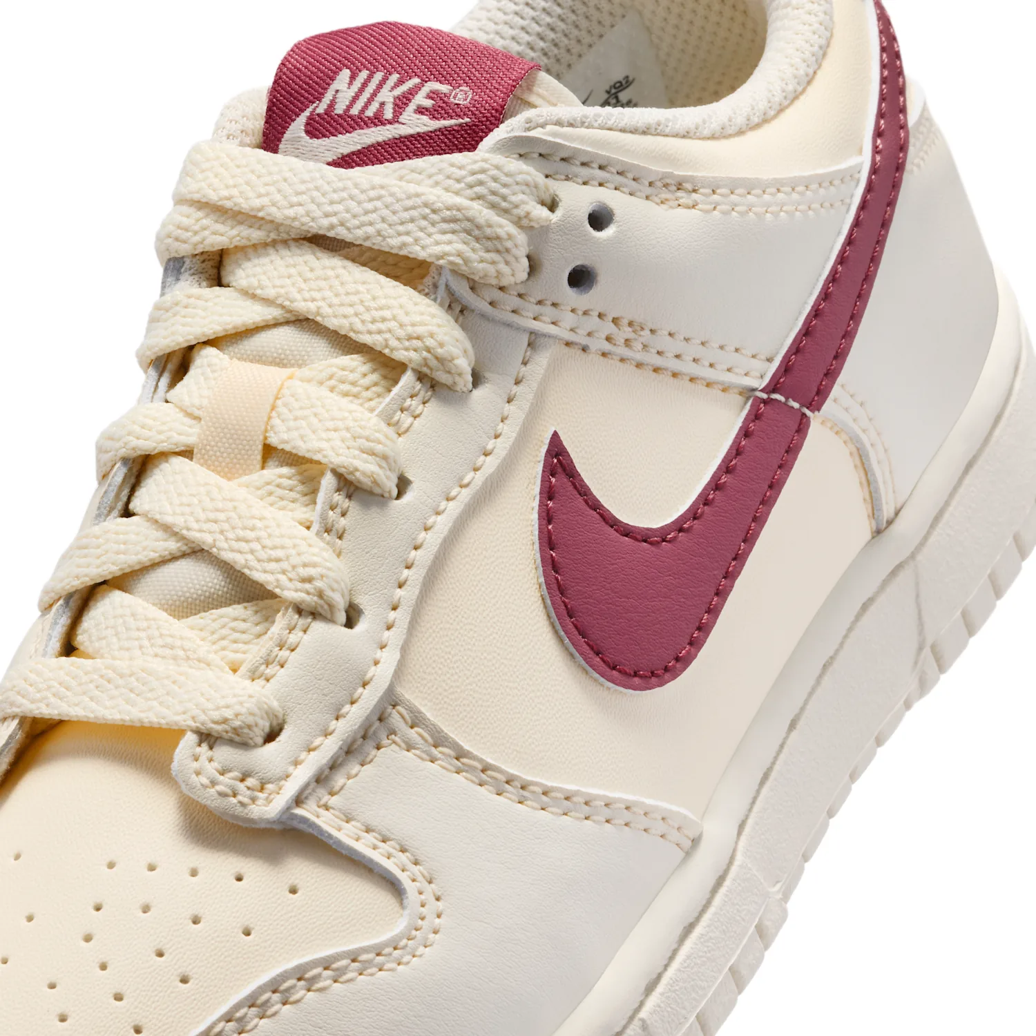 Nike Dunk Low image 7