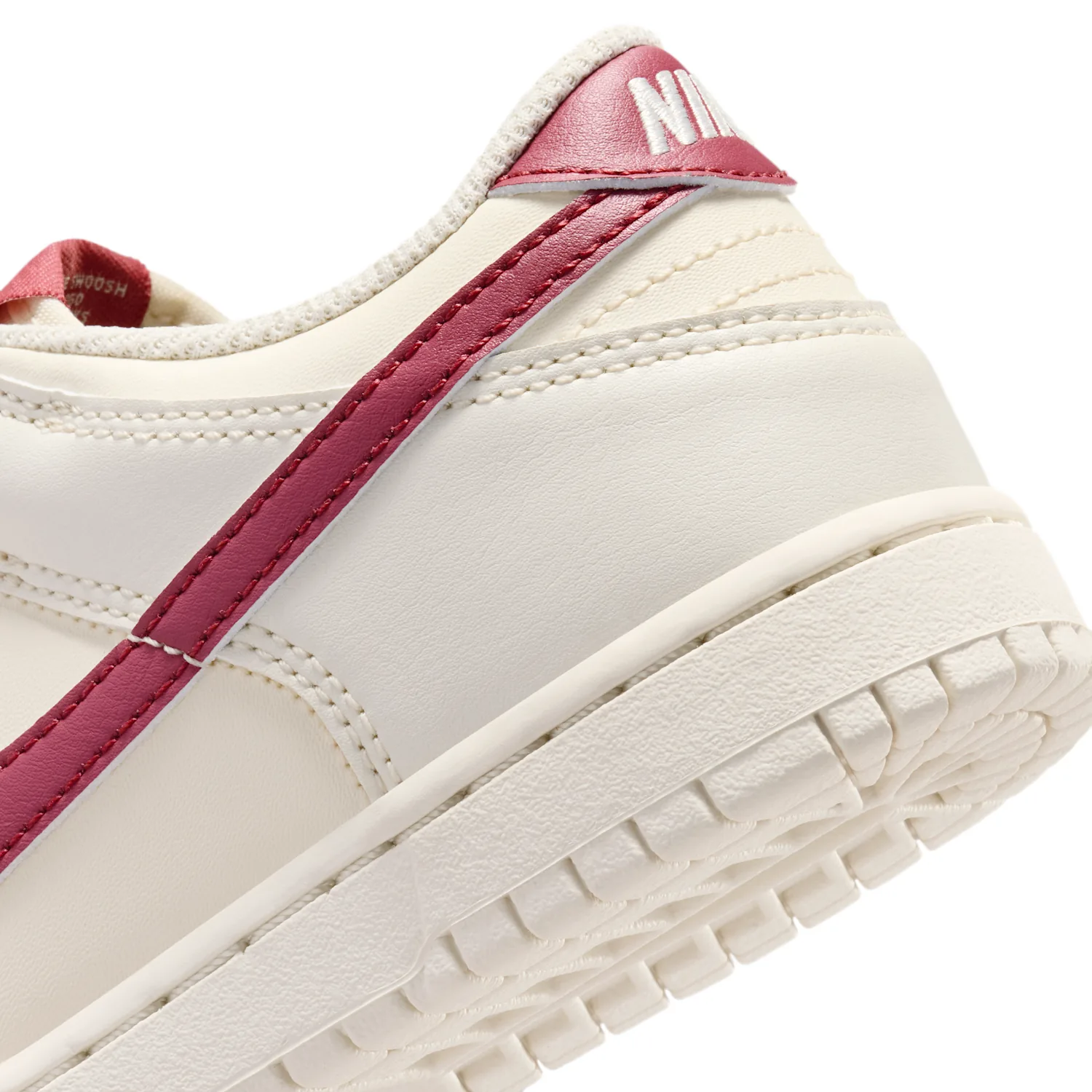 Nike Dunk Low image 8