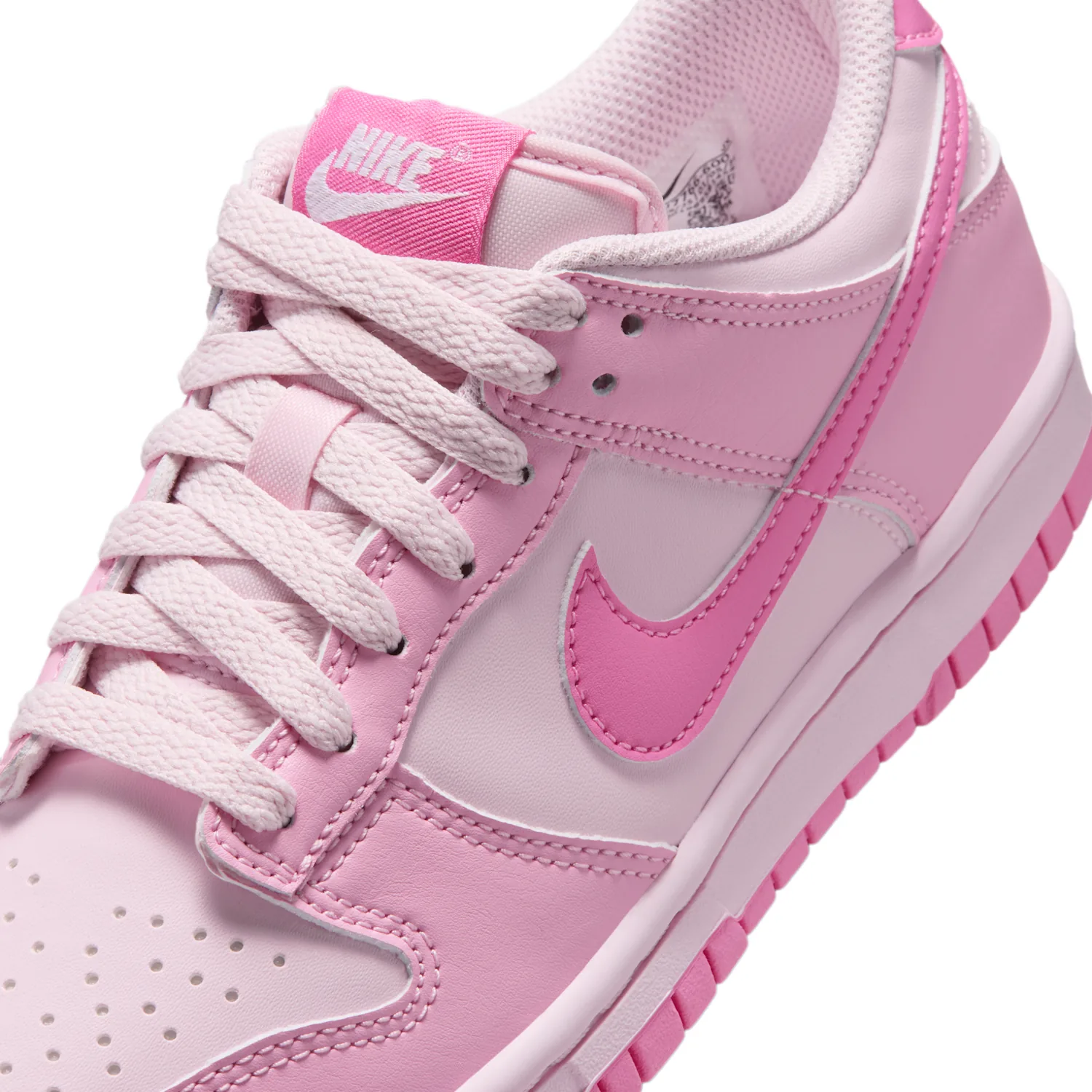 Nike Dunk Low image 7
