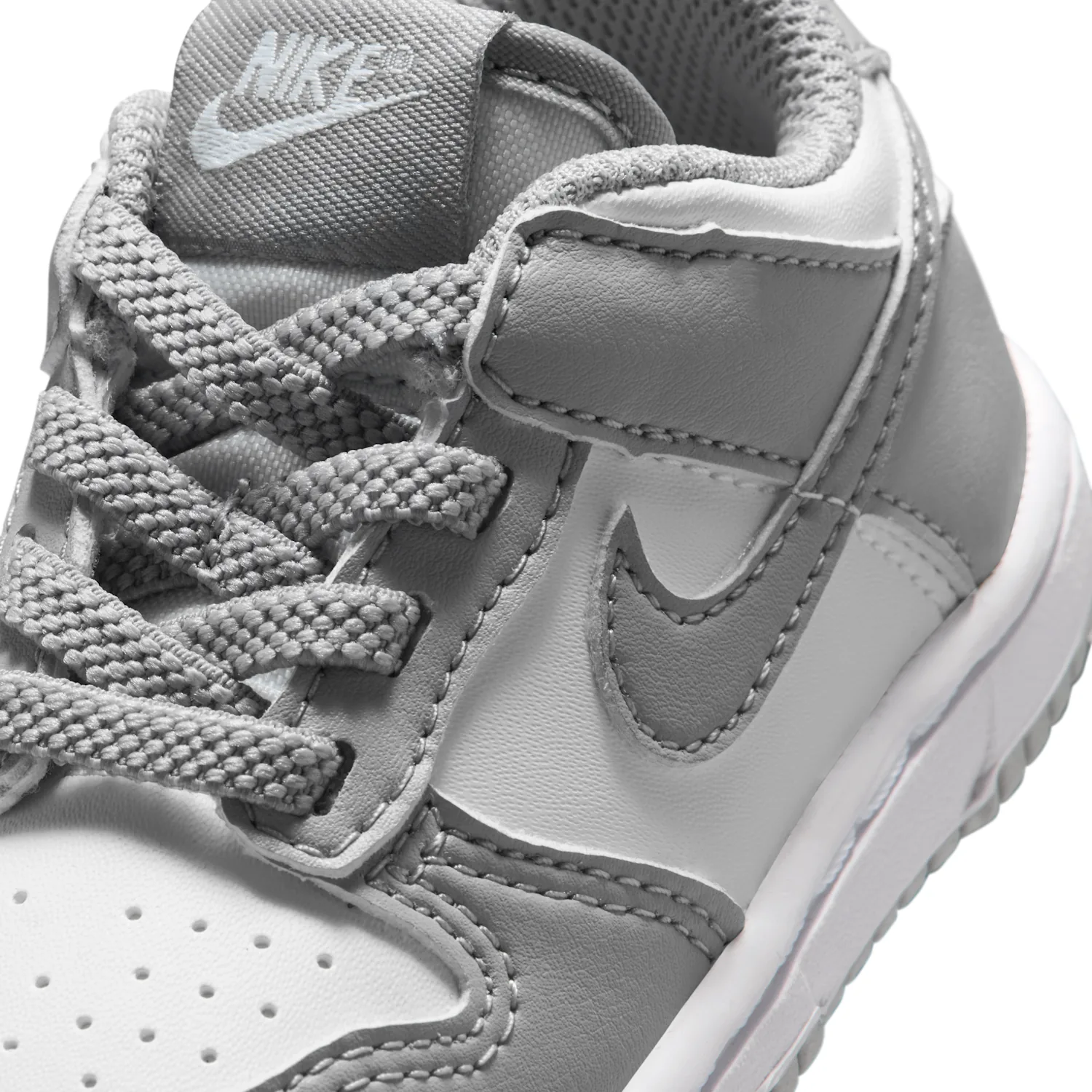 Nike Dunk Low image 7