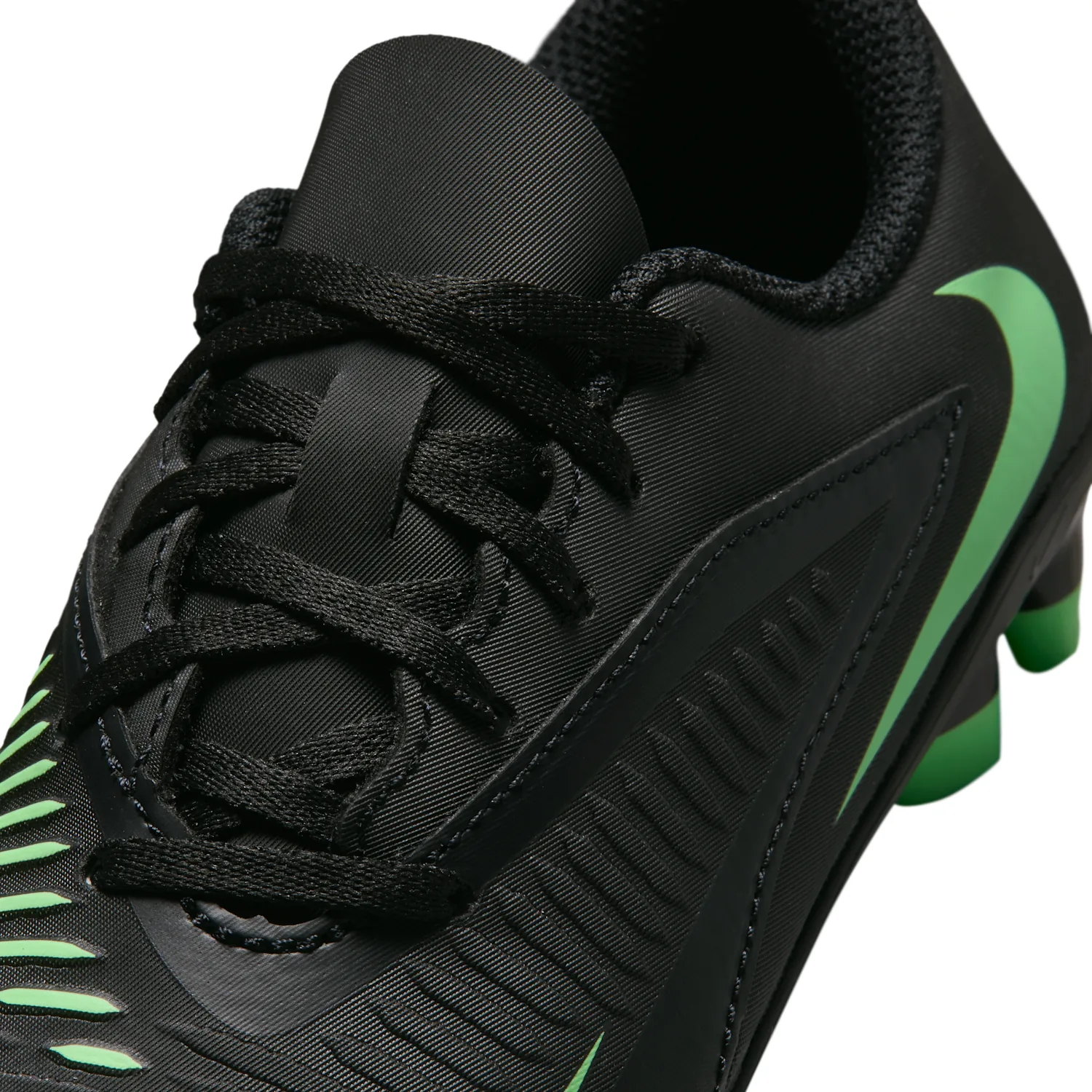 Nike Jr. Phantom 6 Low Club image 8