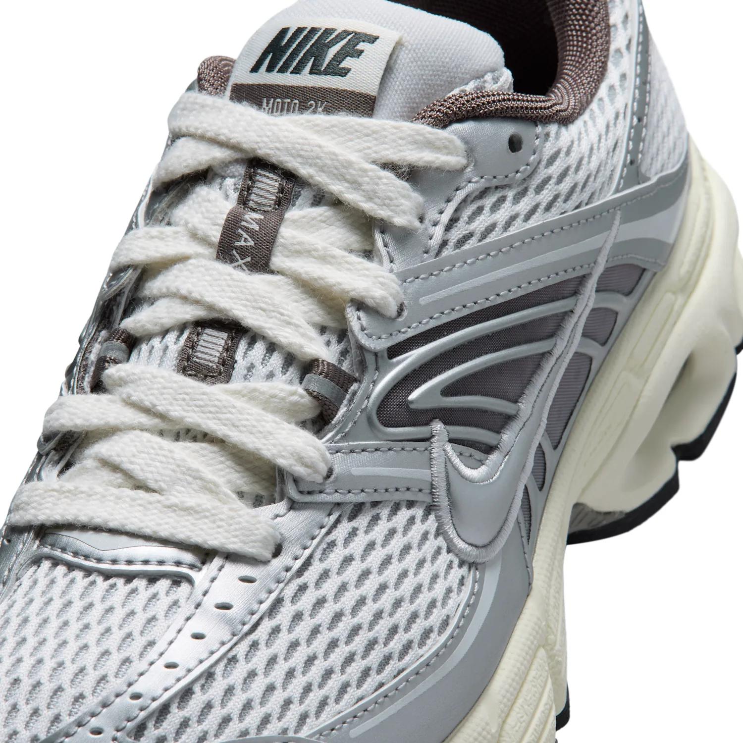 Nike Air Max Moto 2K image 7
