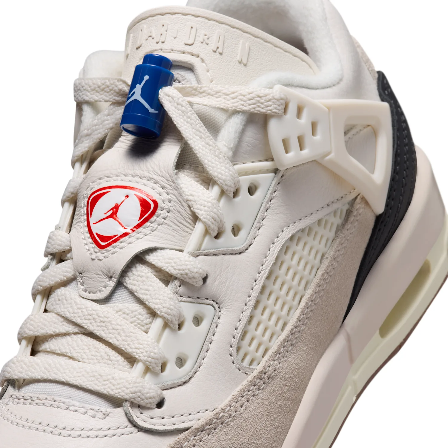 Jordan Spizike Low FC image 7