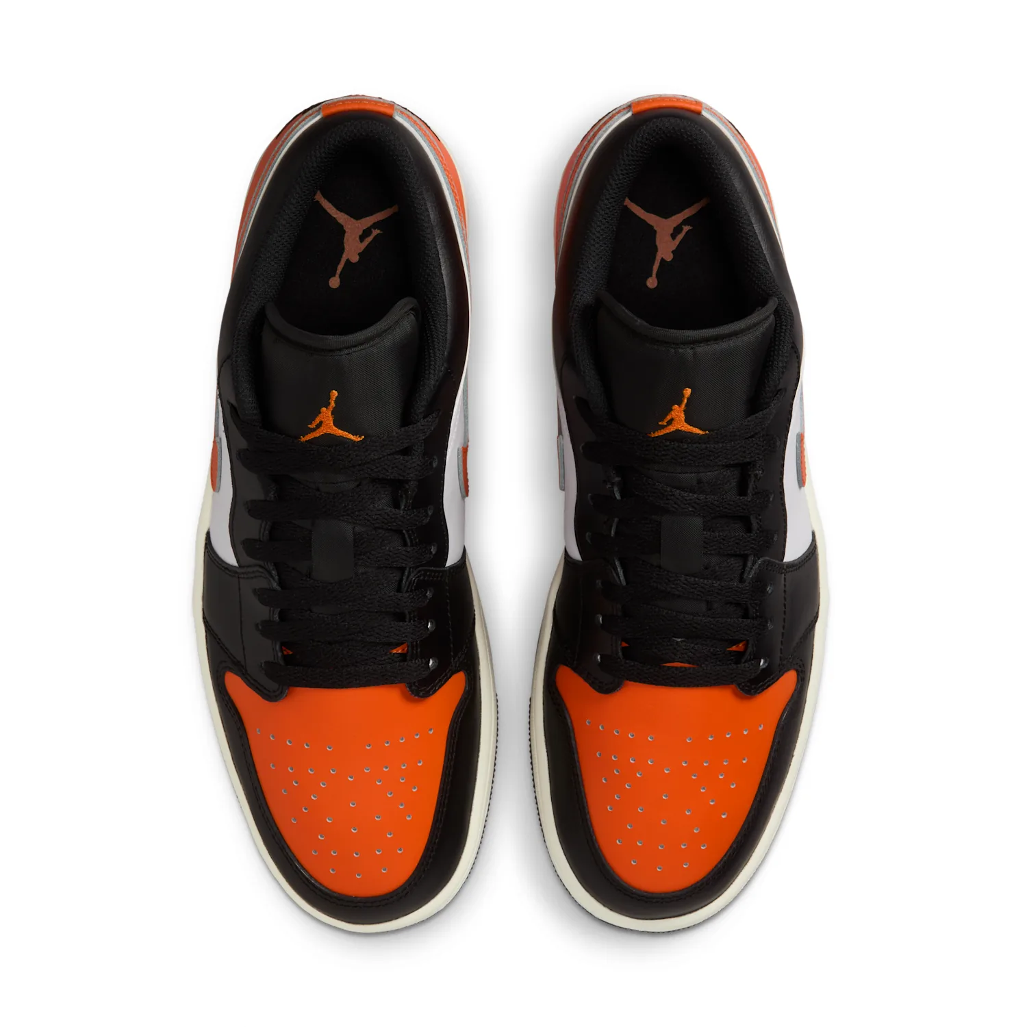 Air Jordan 1 Low image 4