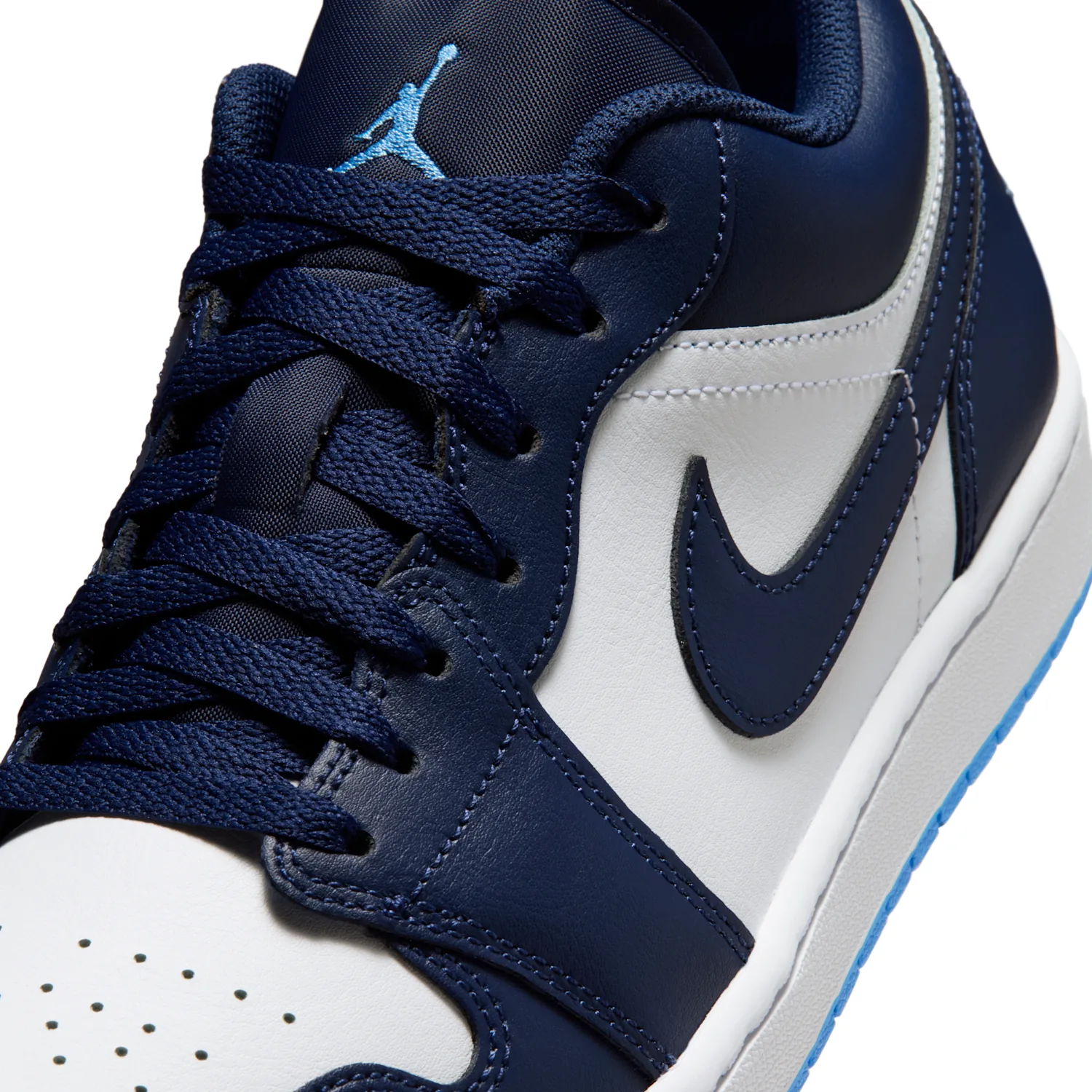 Air Jordan 1 Low image 7