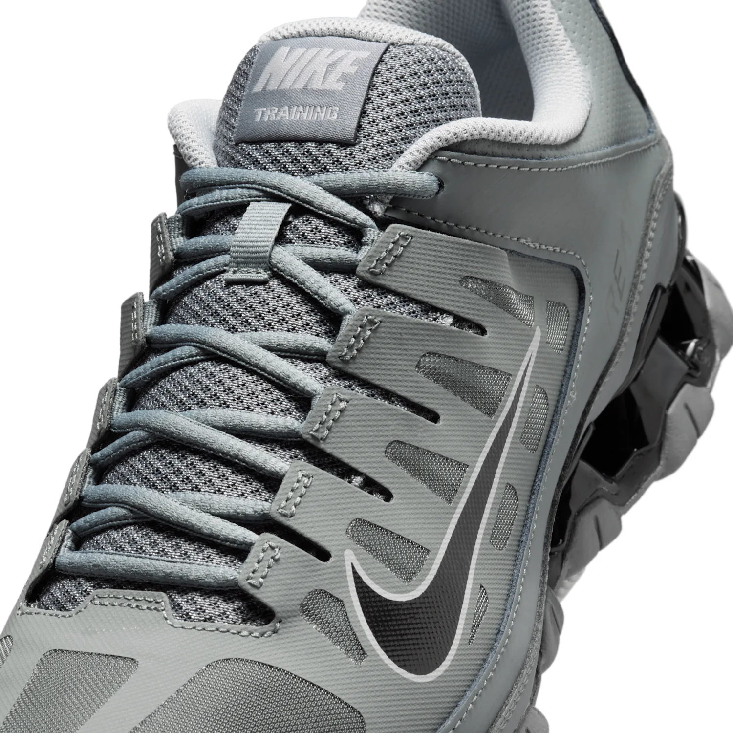 Nike Reax 8 TR image 7