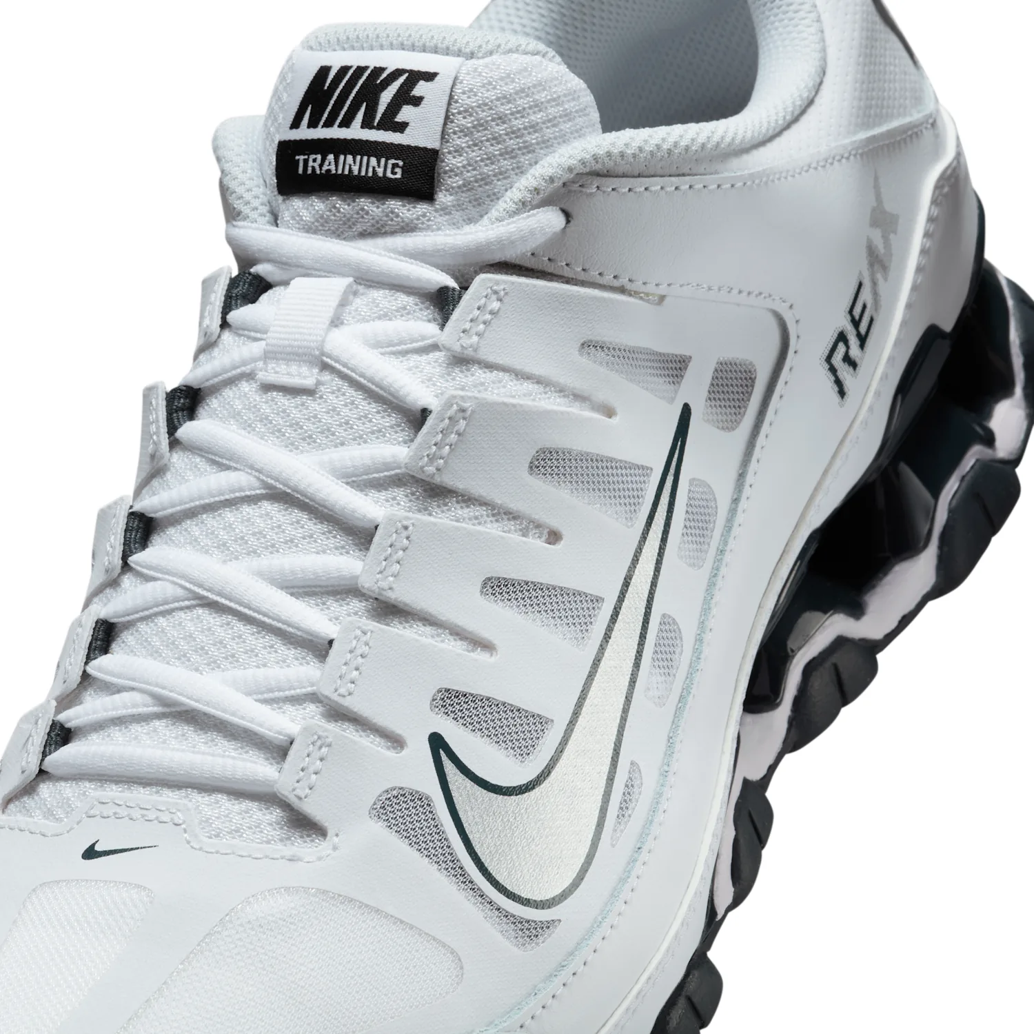 Nike Reax 8 TR image 7