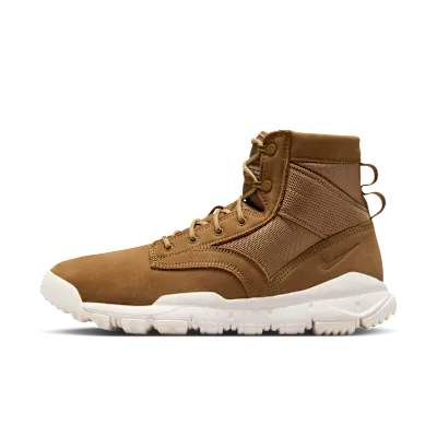 Nike SFB