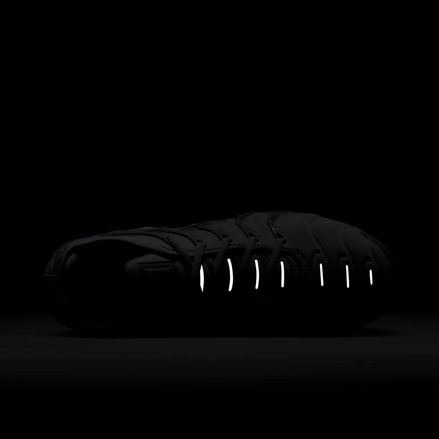 Nike Air VaporMax Plus image 9