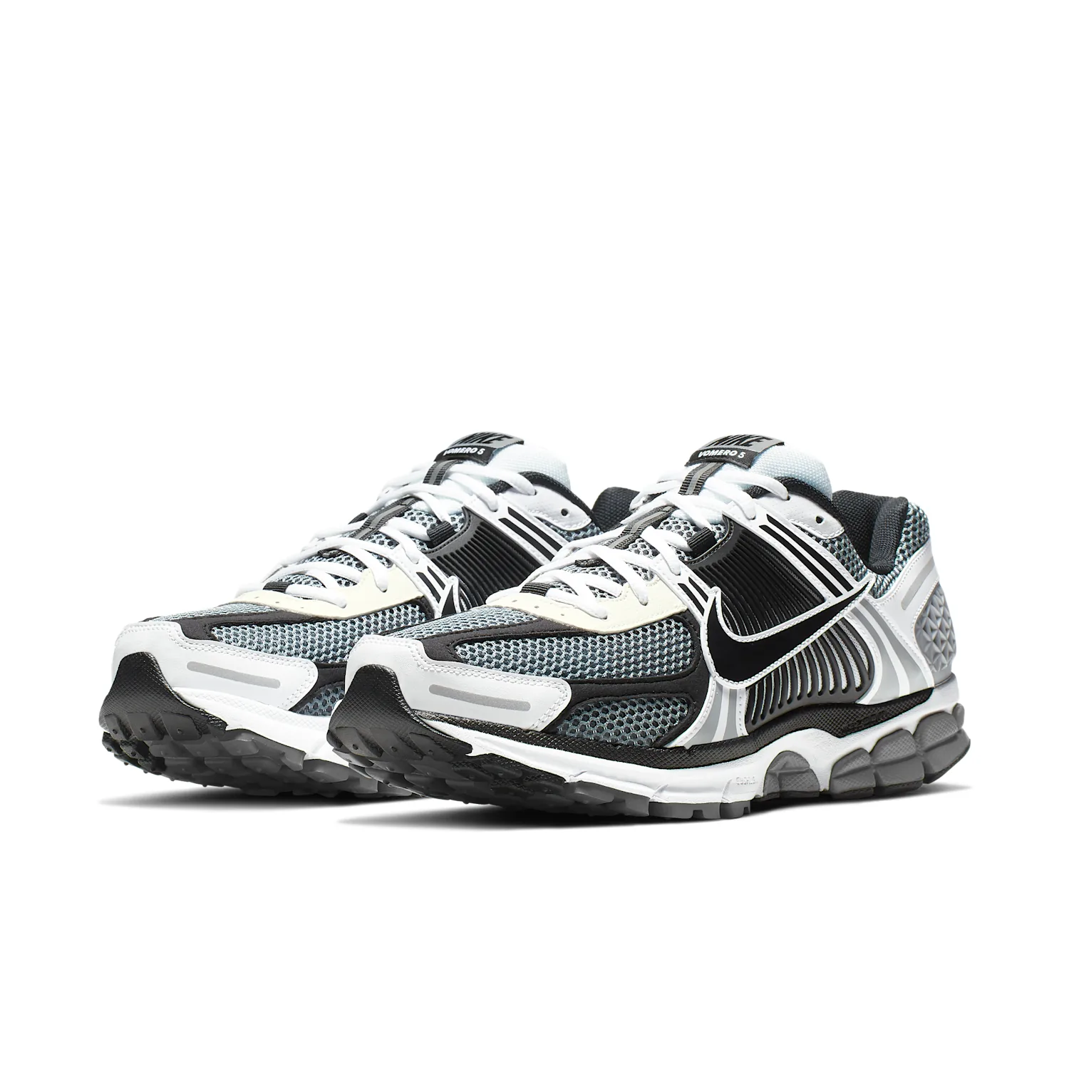 Nike Zoom Vomero 5 SE SP image 6