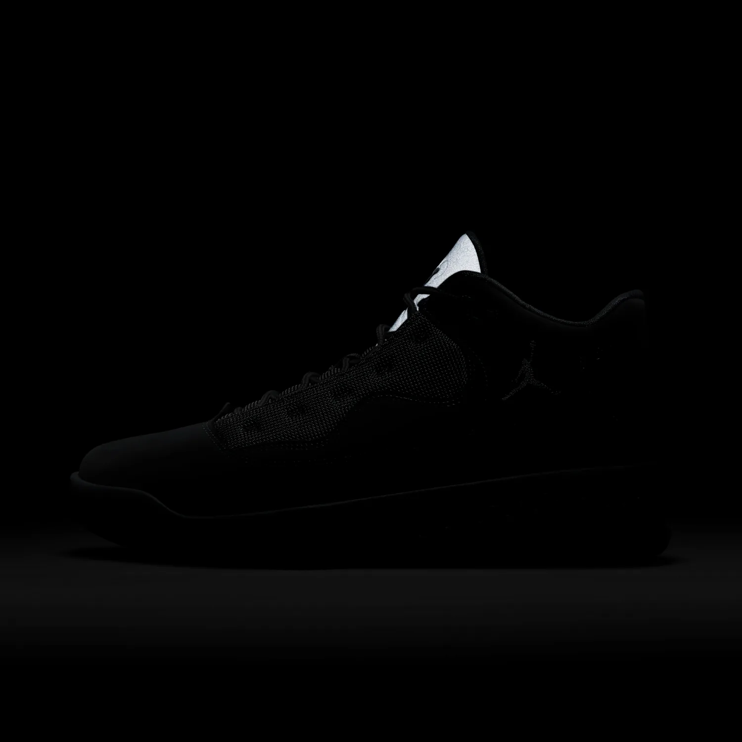 Jordan Max Aura 2 image 2