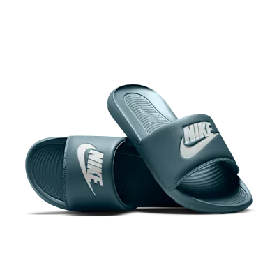 Nike Victori One