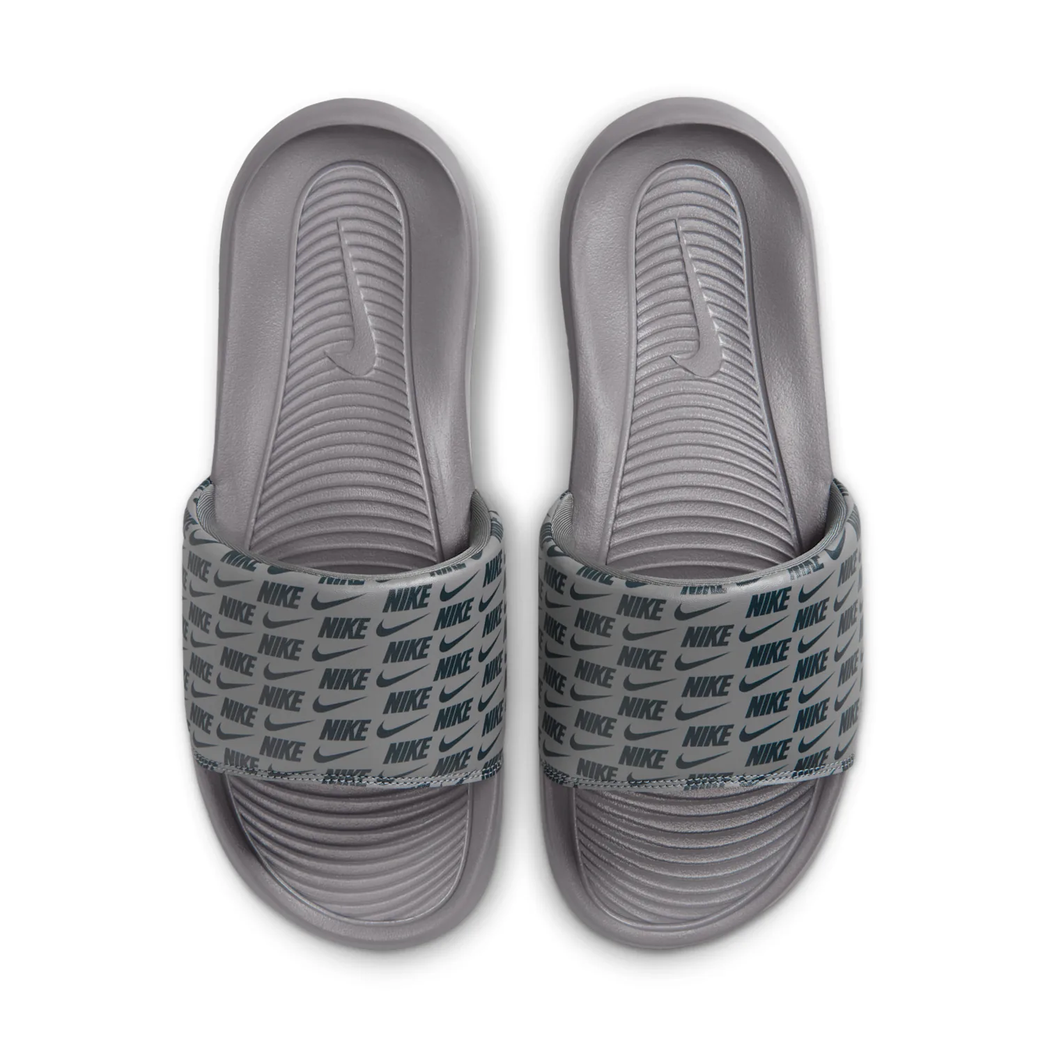 Nike Victori One image 5