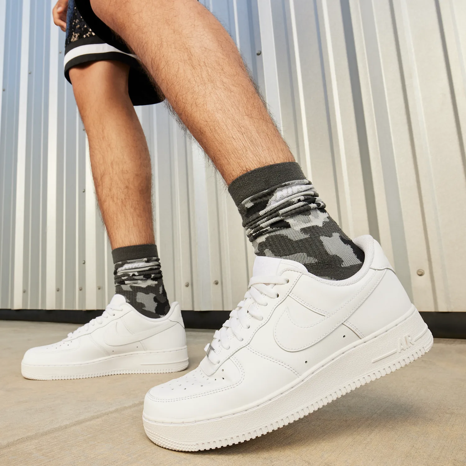 Nike Air Force 1 '07 image 3