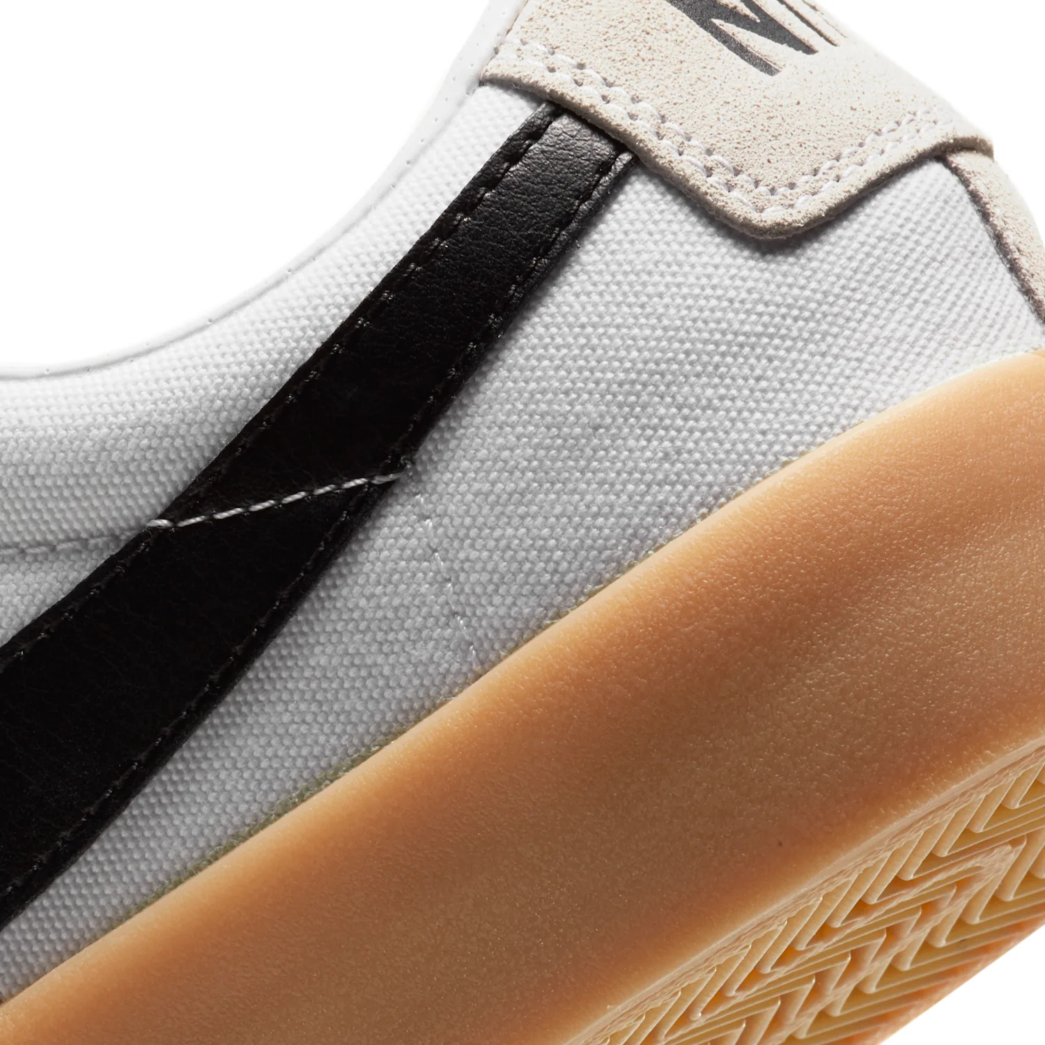Nike SB Zoom Blazer Low Pro GT image 8