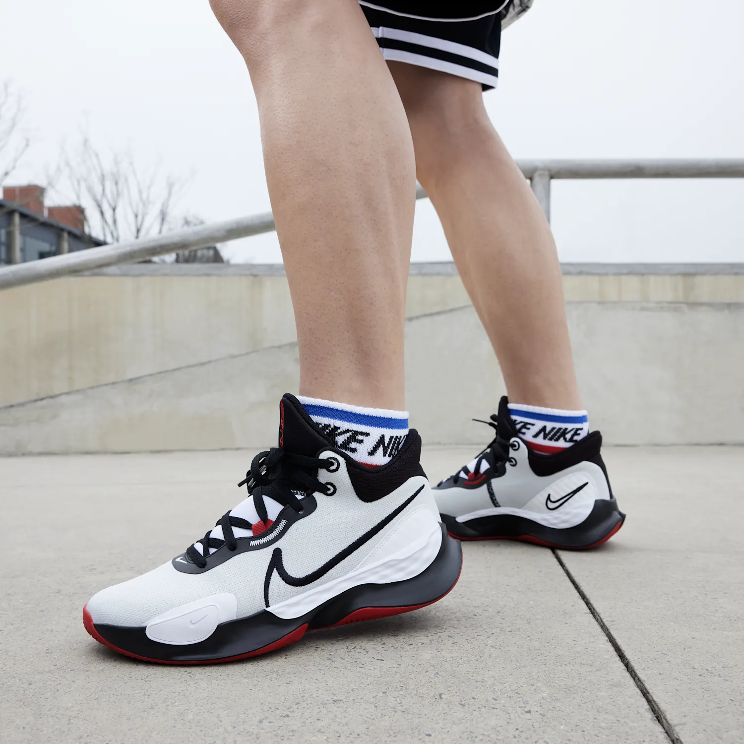 Nike Elevate 3 image 3