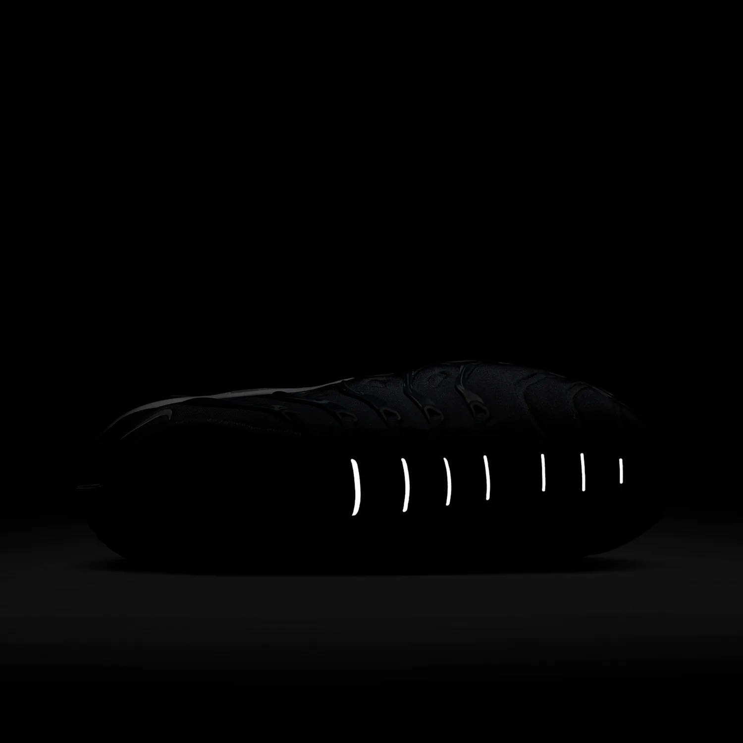 Nike Air VaporMax Plus image 9