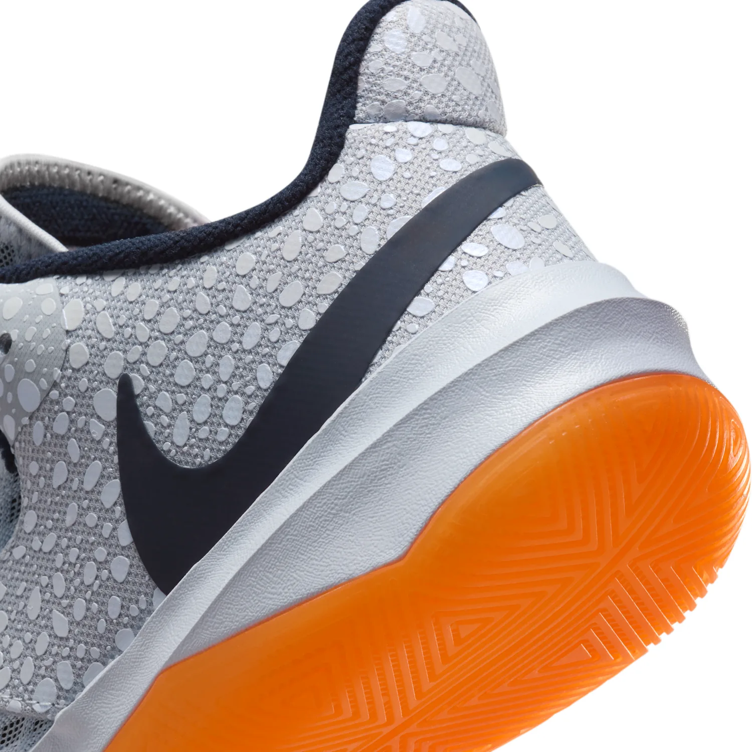 Nike Zoom Hyperspeed Court SE image 8