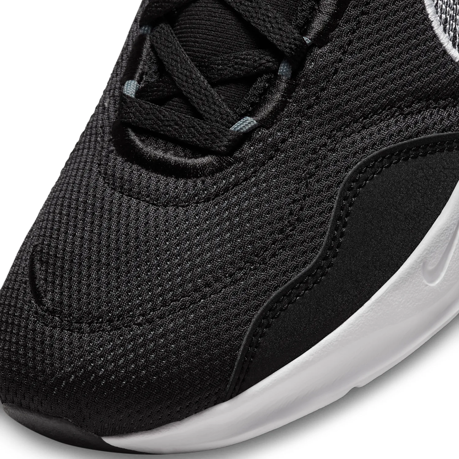 Nike Legend Essential 3 Next Nature image 7