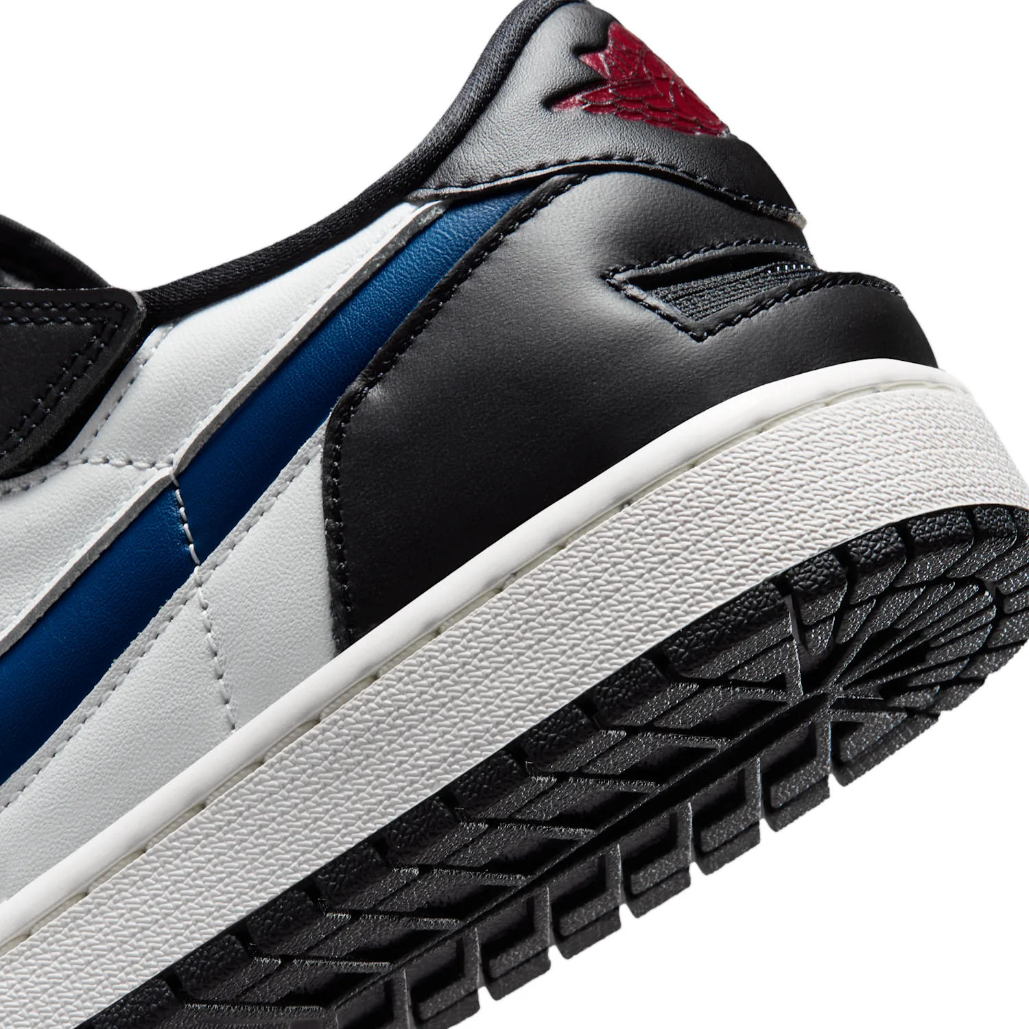 Air Jordan 1 Low EasyOn image 8