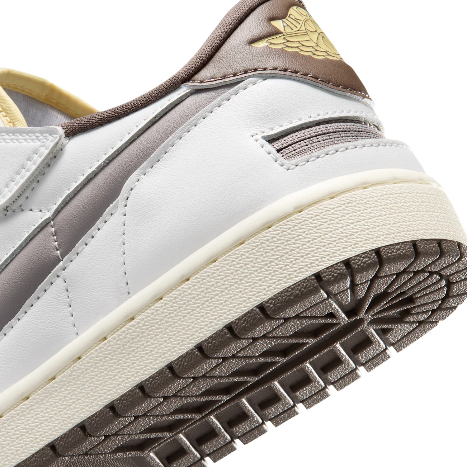 Air Jordan 1 Low EasyOn image 8