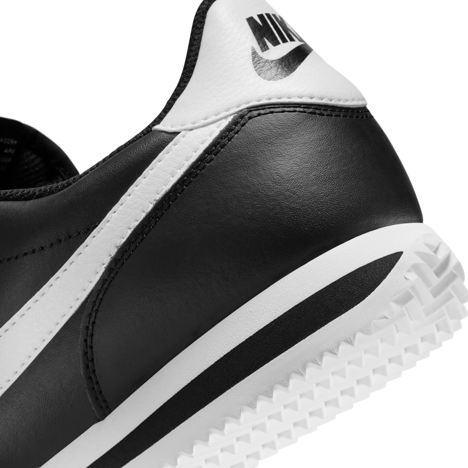 Nike Cortez Leather image 10