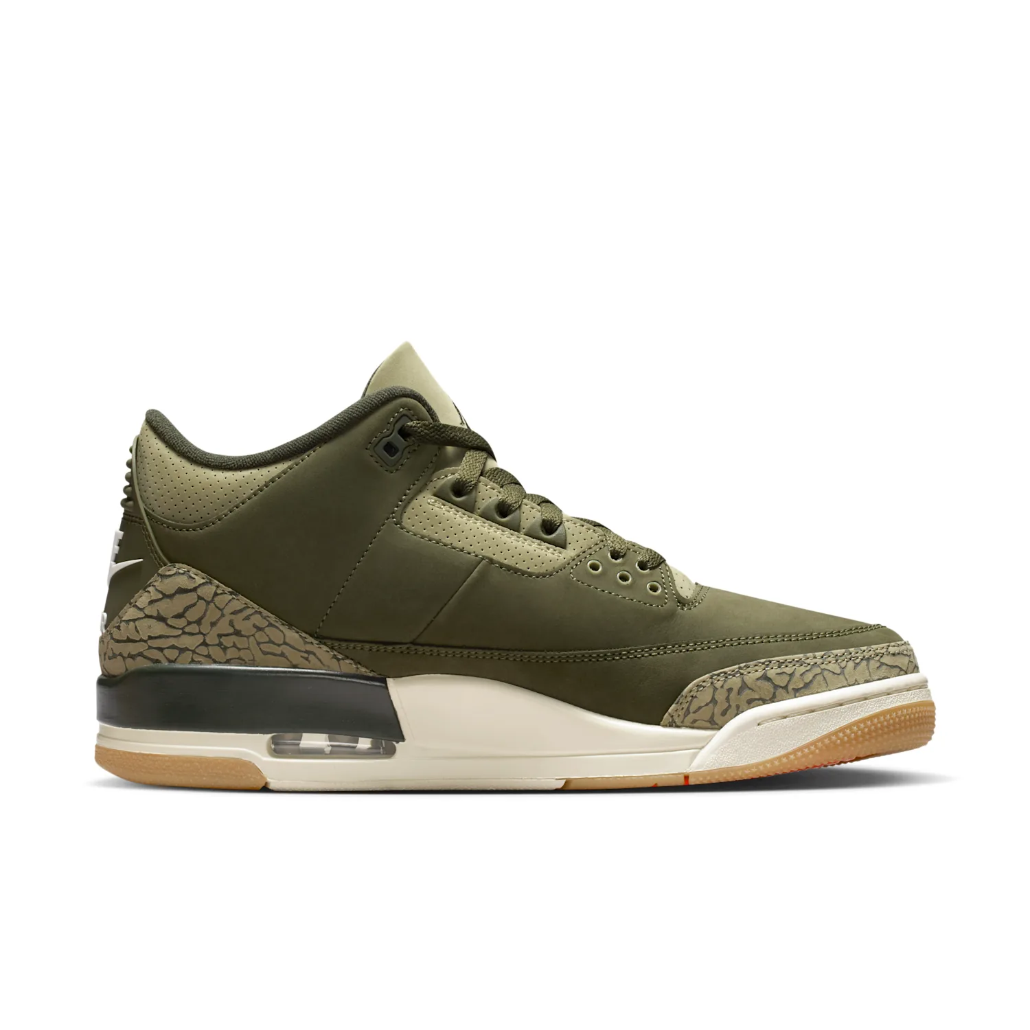 Air Jordan 3 Retro "Medium Olive" image 4