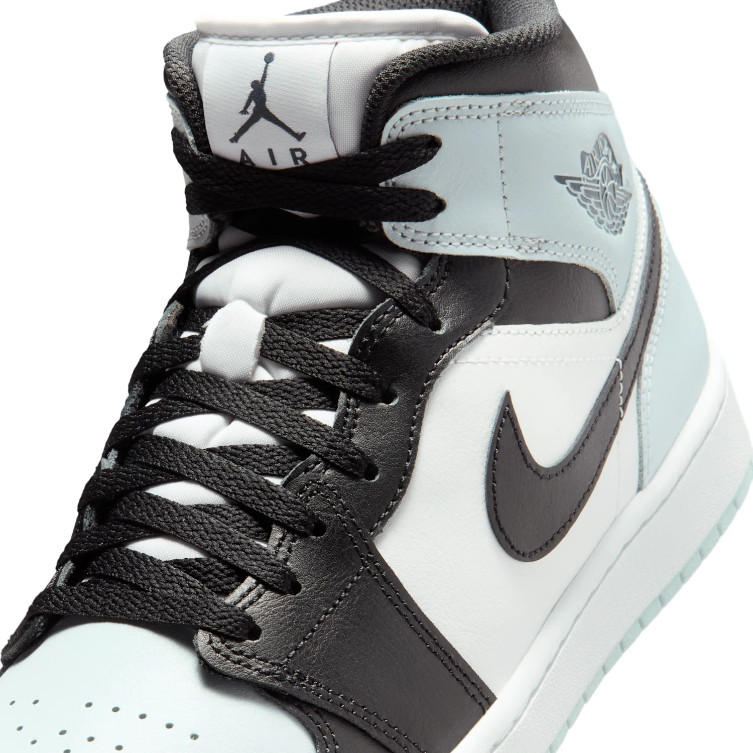 Air Jordan 1 Mid image 7