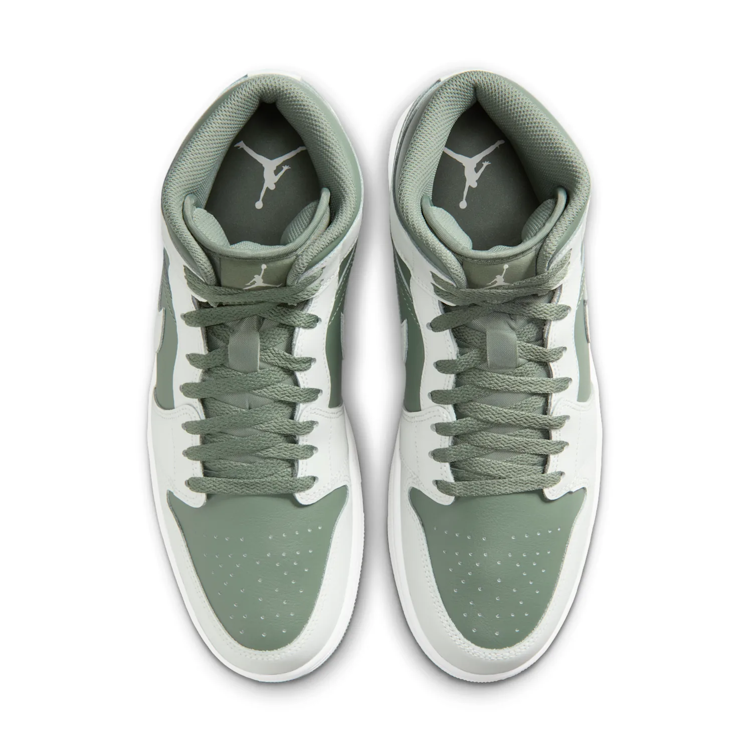 Air Jordan 1 Mid image 4