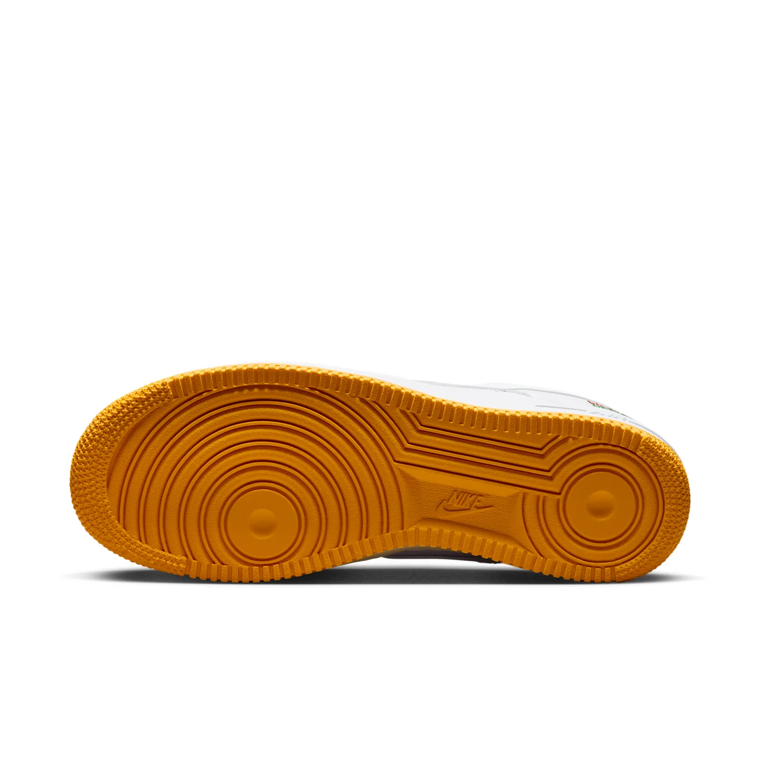 Nike Air Force 1 Low Retro QS image 2